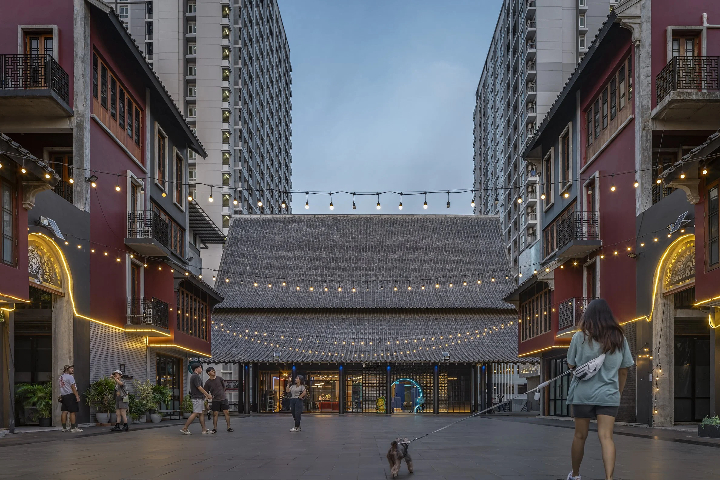 An image of the Float House.