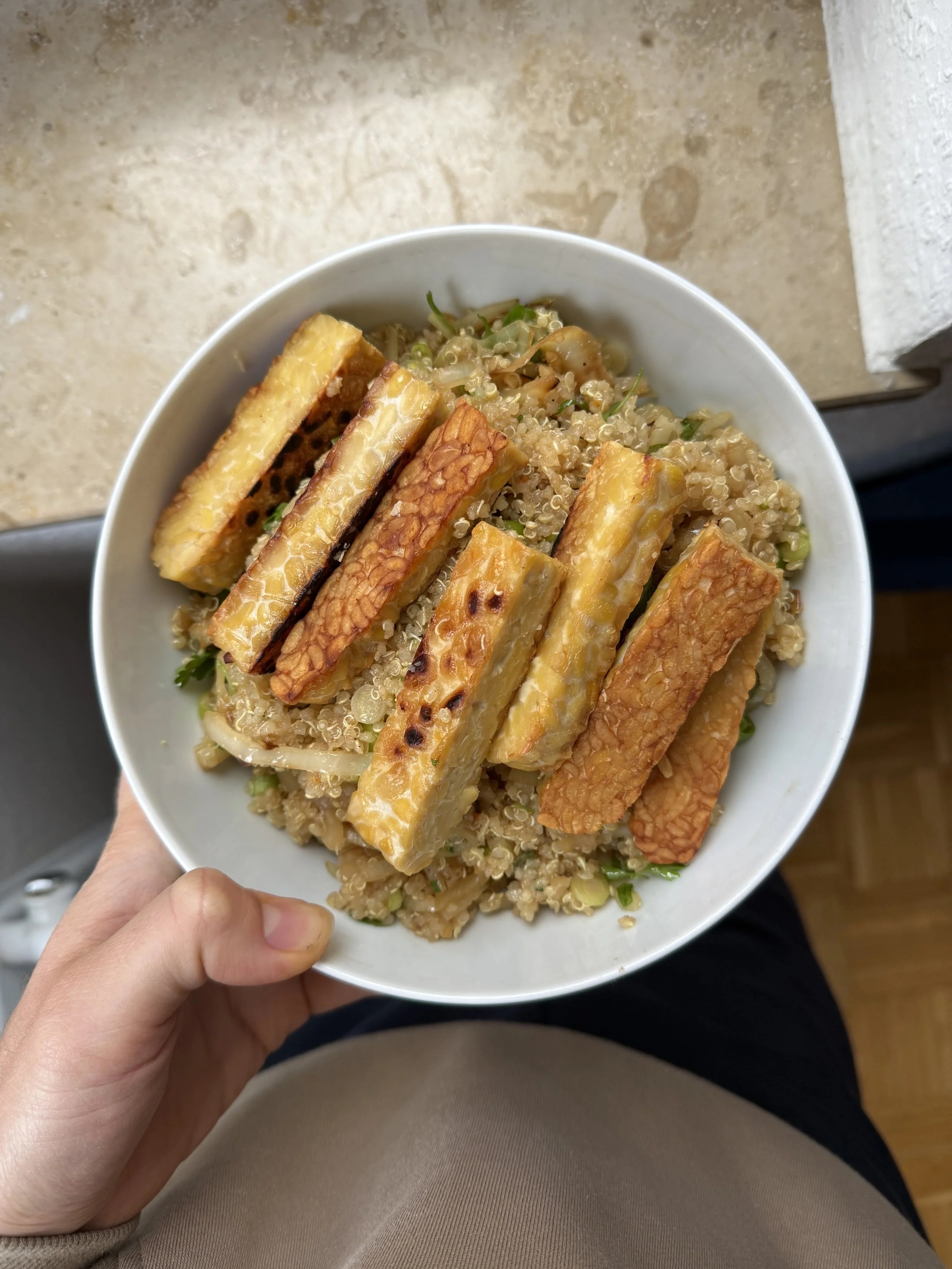 quinoa cabbage salad with tempeh