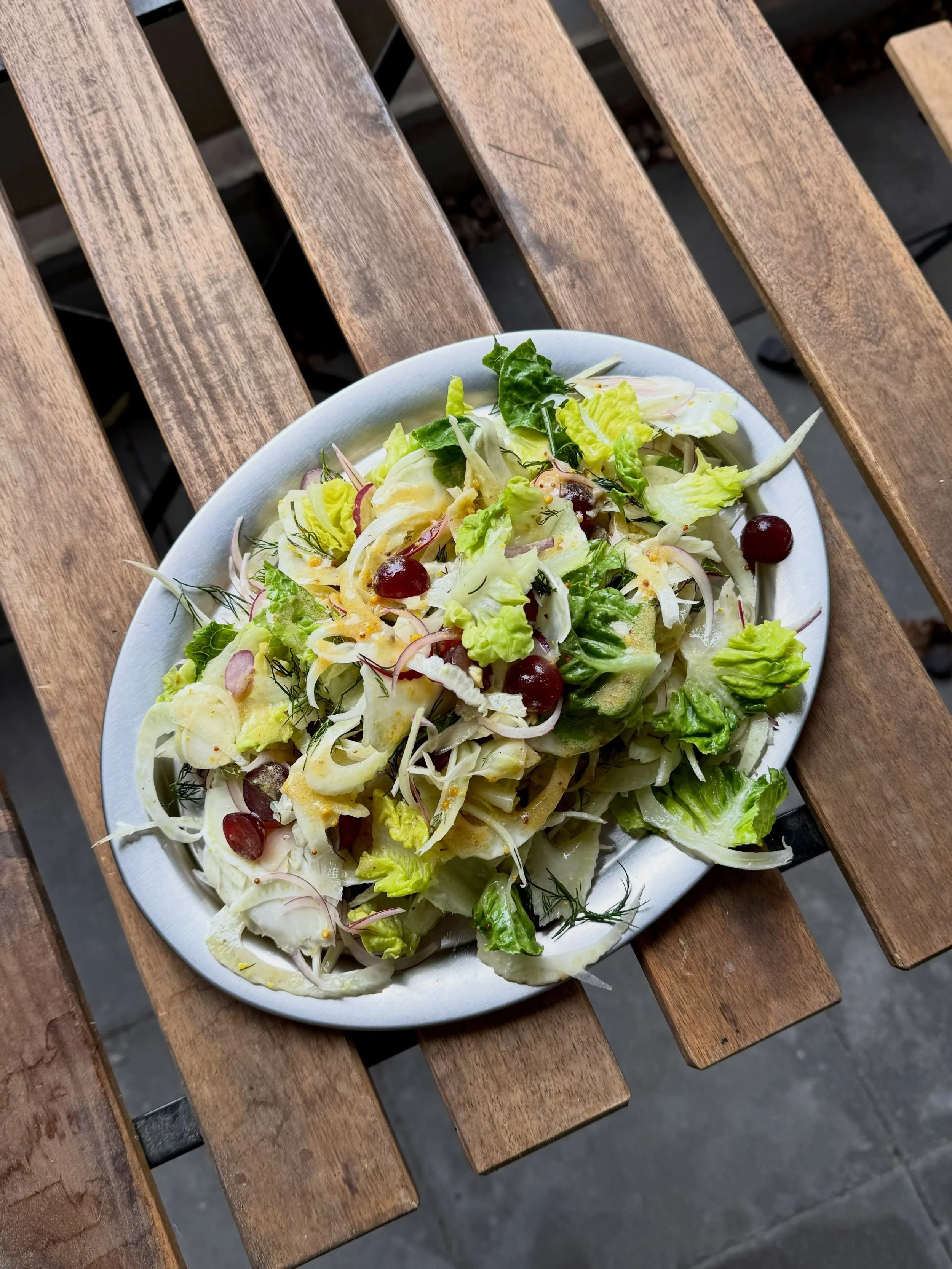 deliciousness in july (so far)

&mdash; grape &amp; fennel salad 
&mdash; pizza rating 9/10 
&mdash; pasta, peas, tomato 
&mdash; porridge, miso ginger caramel, peach
&mdash; garden sandwich 
&mdash; lemony cheesy zucchini and chickpeas 
&mdash; pean