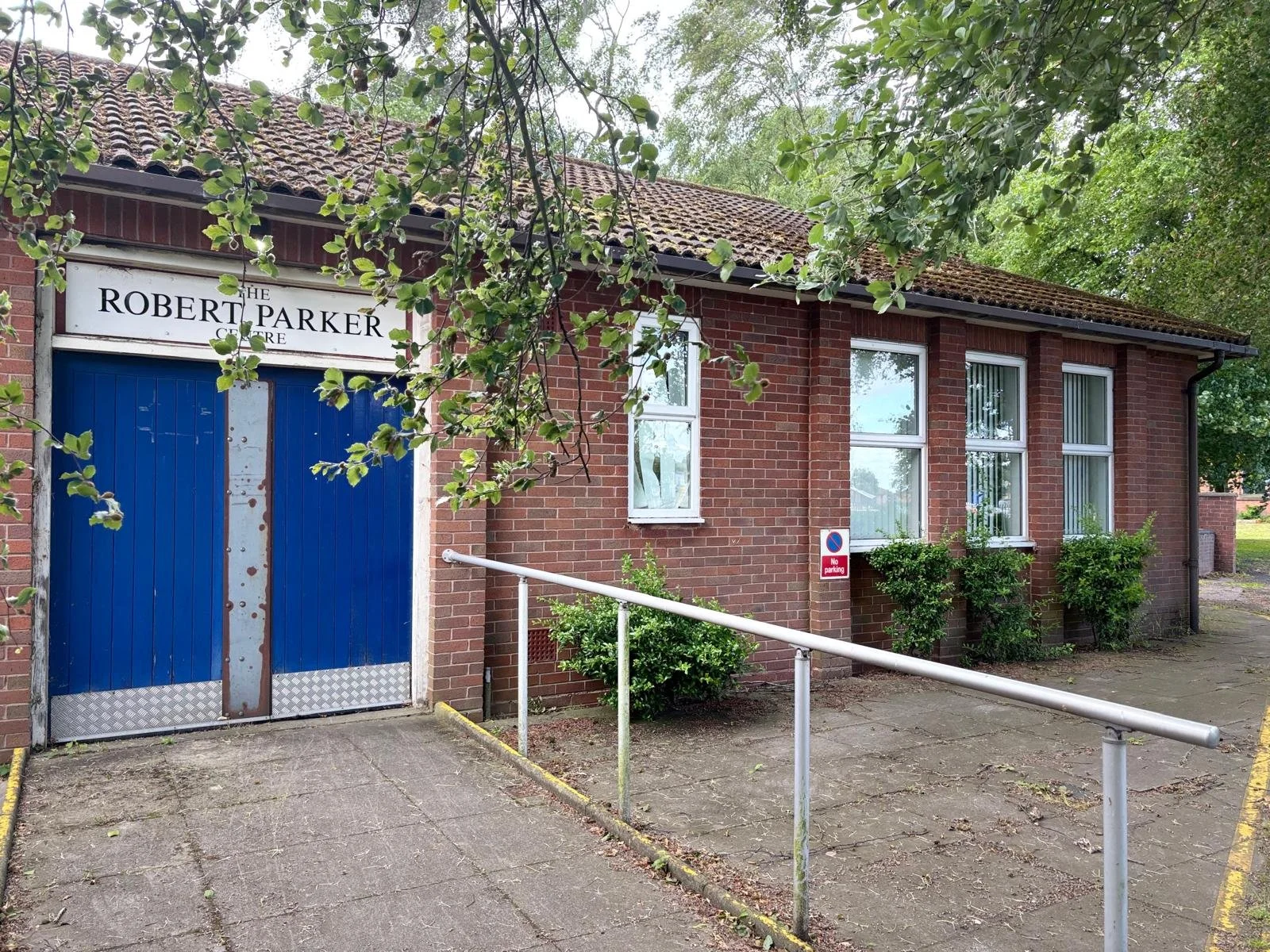 The Robert Parker Centre