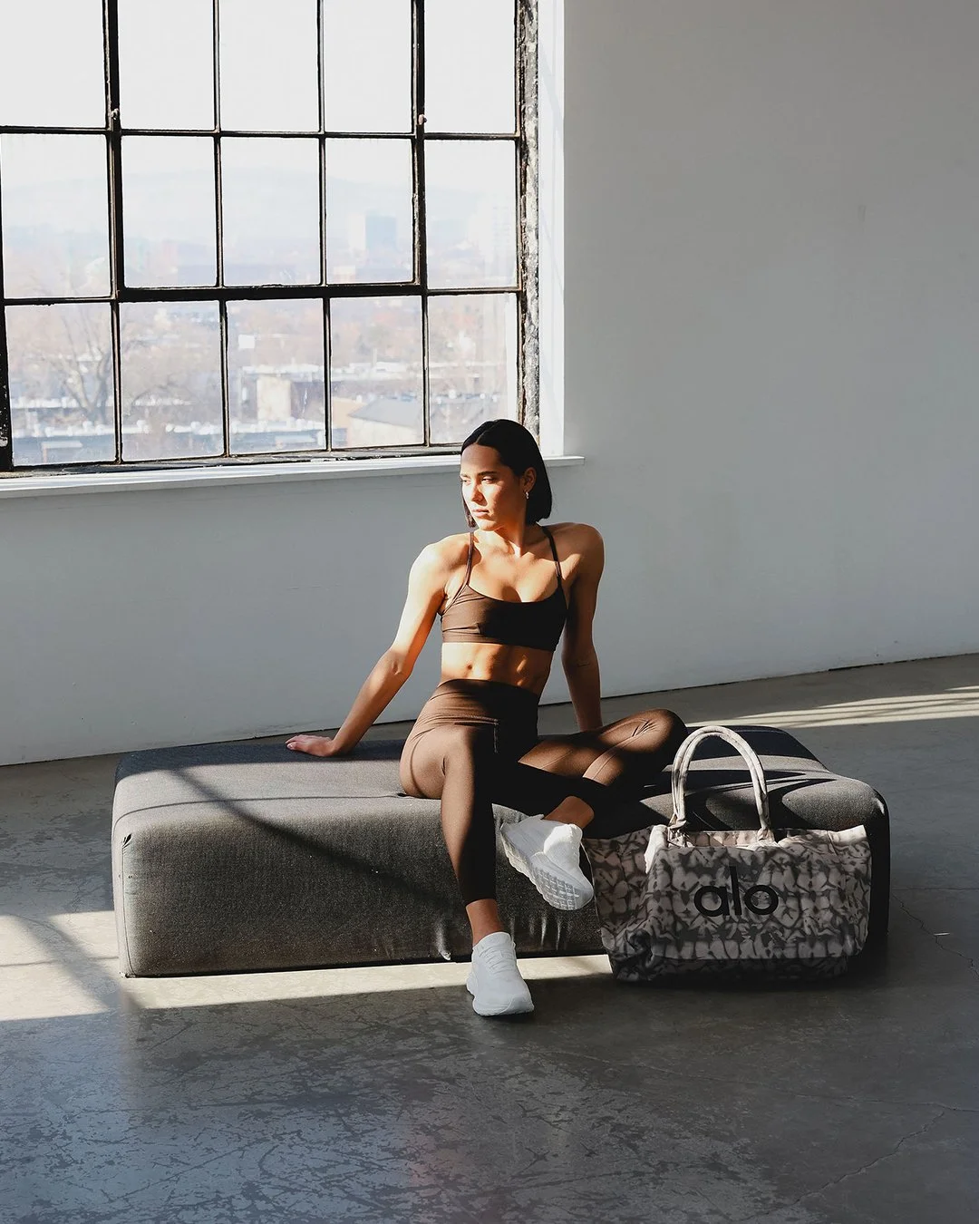 Street Style Spec Ad 7_0001_f695db41b32efcb0ef089f012cbb188c-xxlarge.jpg