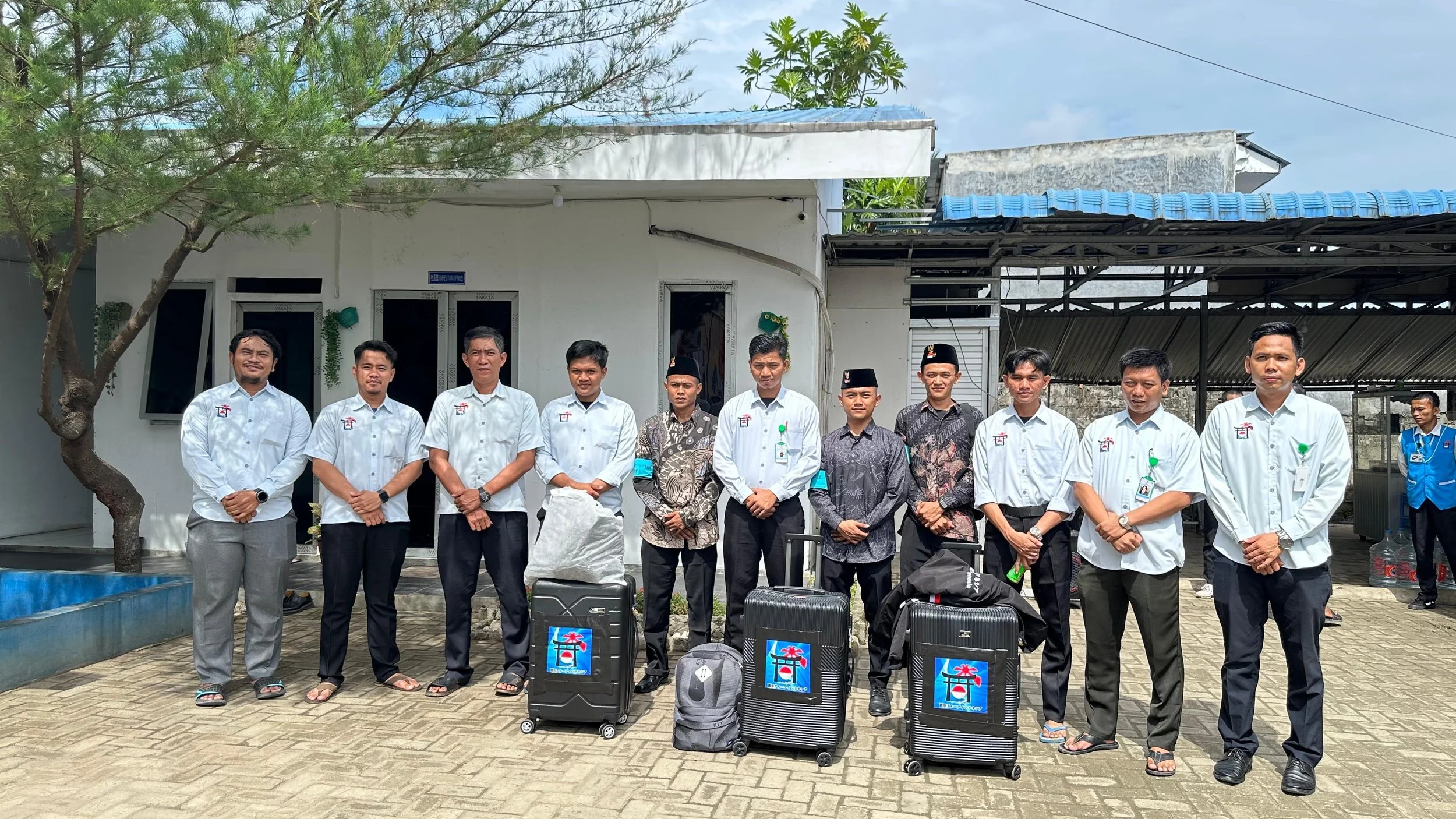 WhatsApp Image 2025-11-30 at 13.27.57_a58beebe.jpg