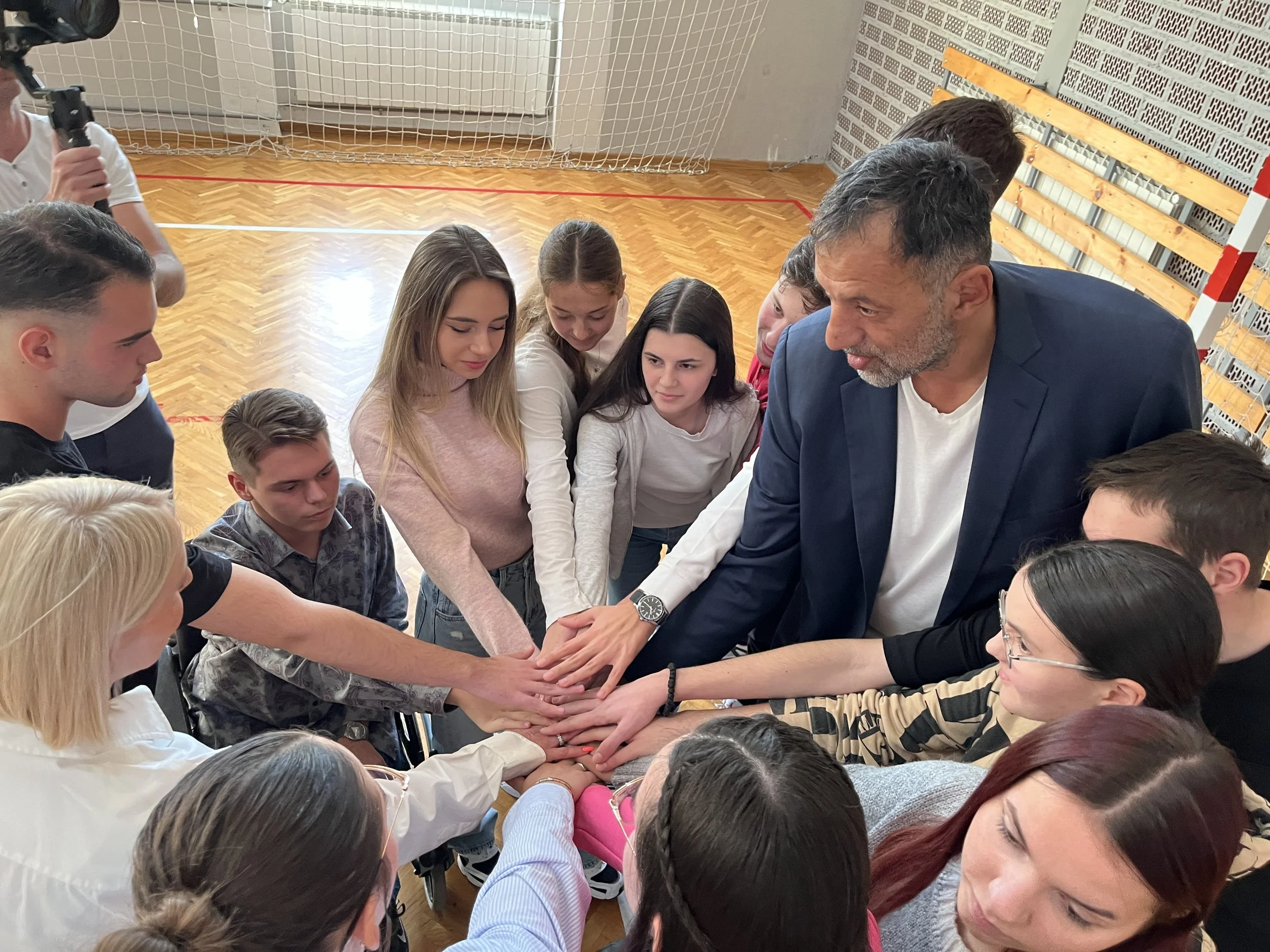ANA &amp; VLADE DIVAC FOUNDATION