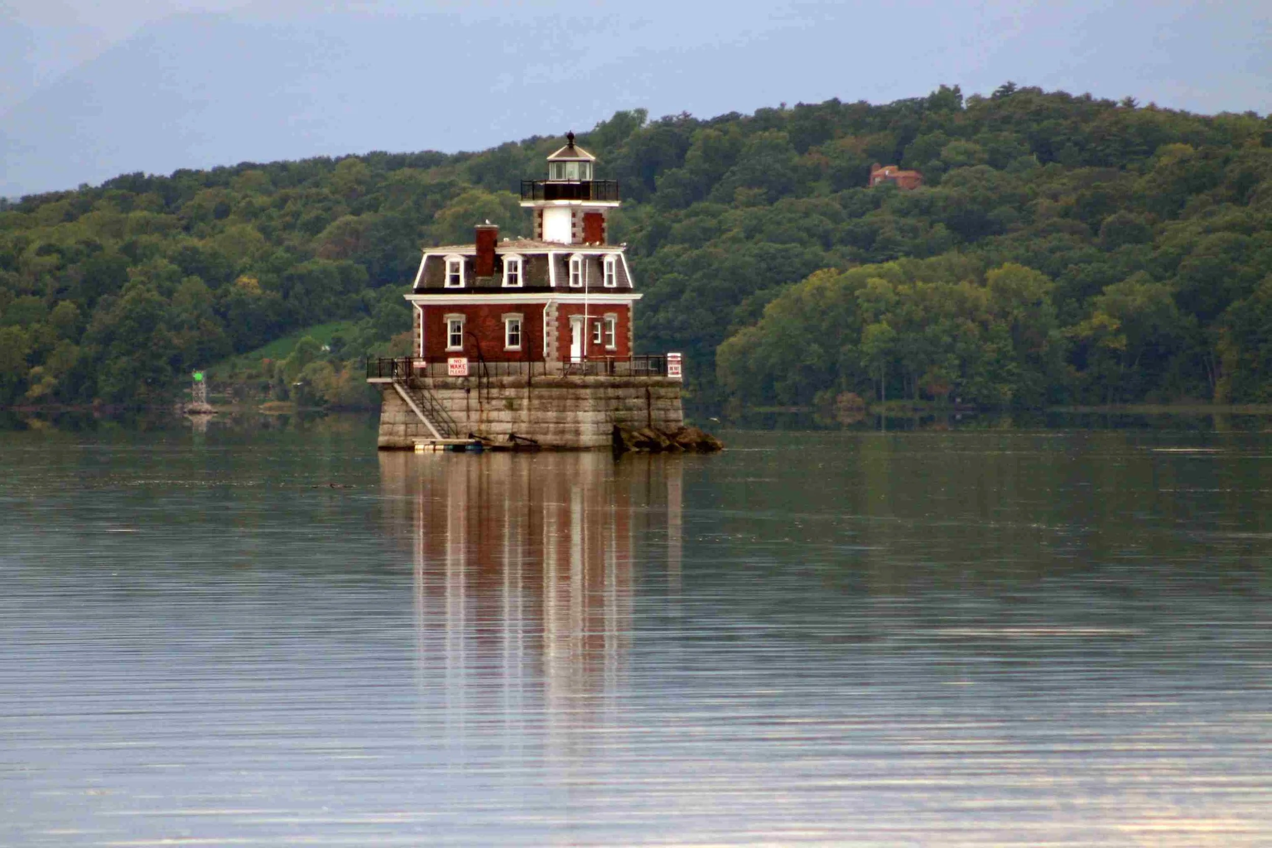 7.HudsonAthensLighthousecJeremyDEntremont-GettyImages-5b5b312a4cedfd005096784b.jpg