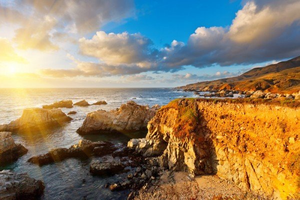 Honeymoon Spotlight: Hyatt Carmel Highlands on the Big Sur Coast