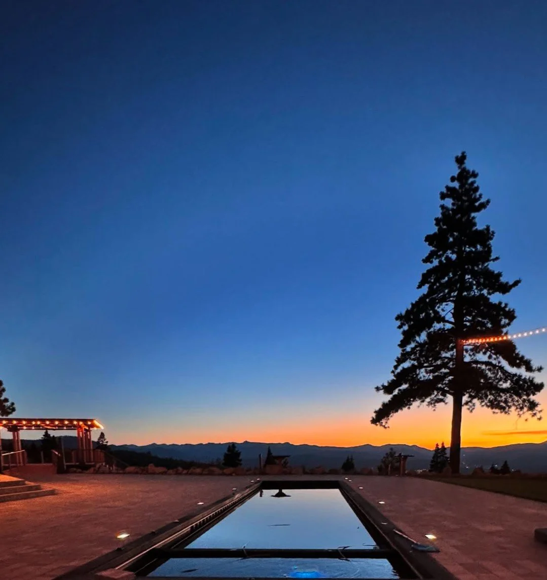 Perched in the heart of the Sierra, Austin Ridge captures everything we love about Tahoe &mdash; sweeping mountain views, golden light, and a feeling that time slows down just enough to savor every moment. 🌿✨ @austinridge_truckee
This private estate