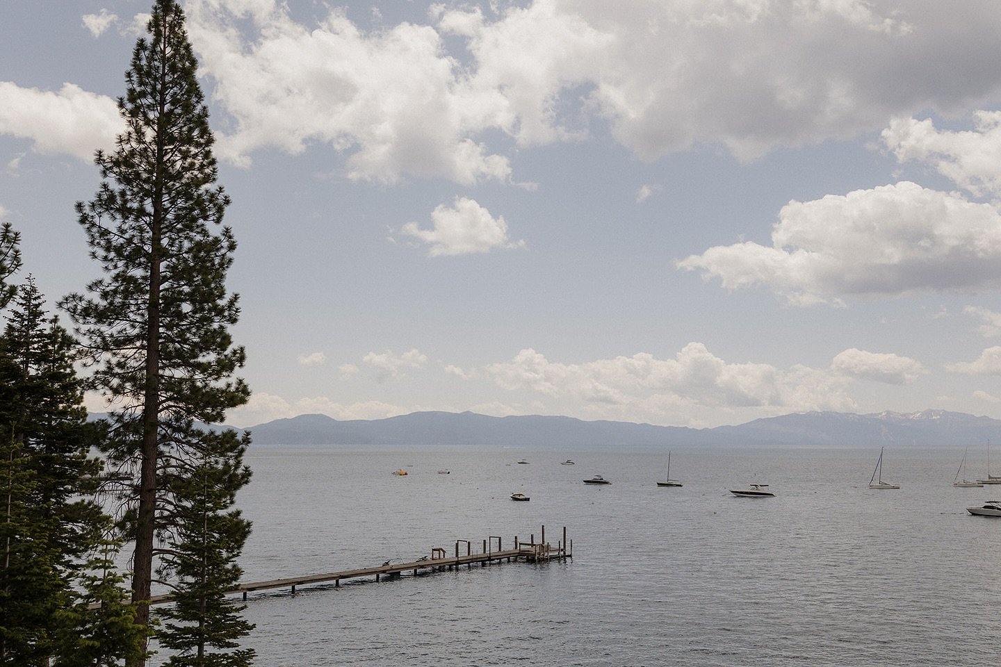 Happy Thanksgiving from all of us at Tahoe Unveiled 🤍
Today we&rsquo;re grateful for this place &mdash; the stillness of the lake, the mountains that hold us, and the incredible community of creatives who make Tahoe weddings unforgettable.

To our c