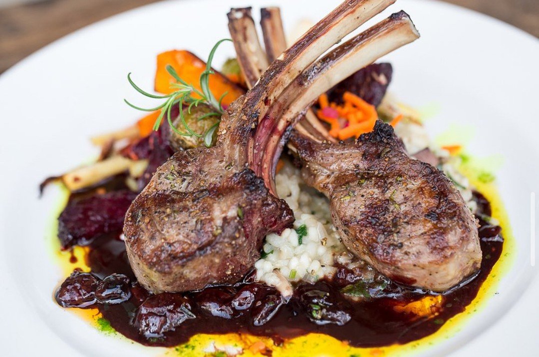 Good food sets the tone for everything. 🥂✨
That&rsquo;s why we love D&rsquo;lish &mdash; they don&rsquo;t just cater, they curate. Every dish feels intentional, seasonal, and made to bring people together. From elevated bites to full-course dinners,