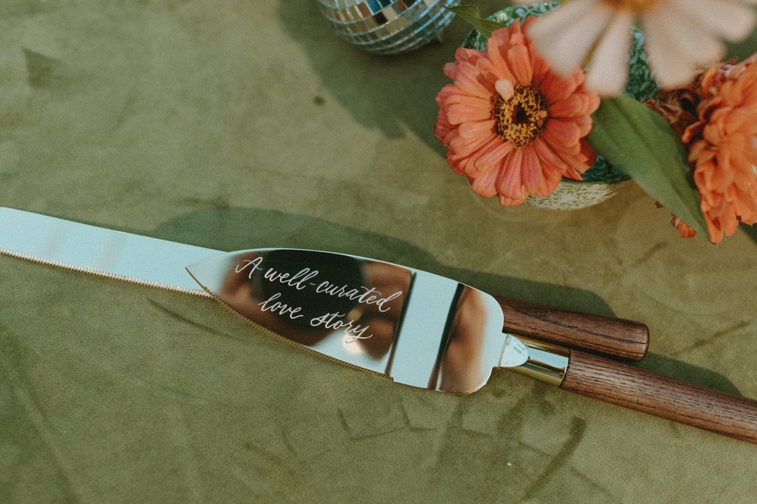 Engraved Cake Serving Set.jpeg
