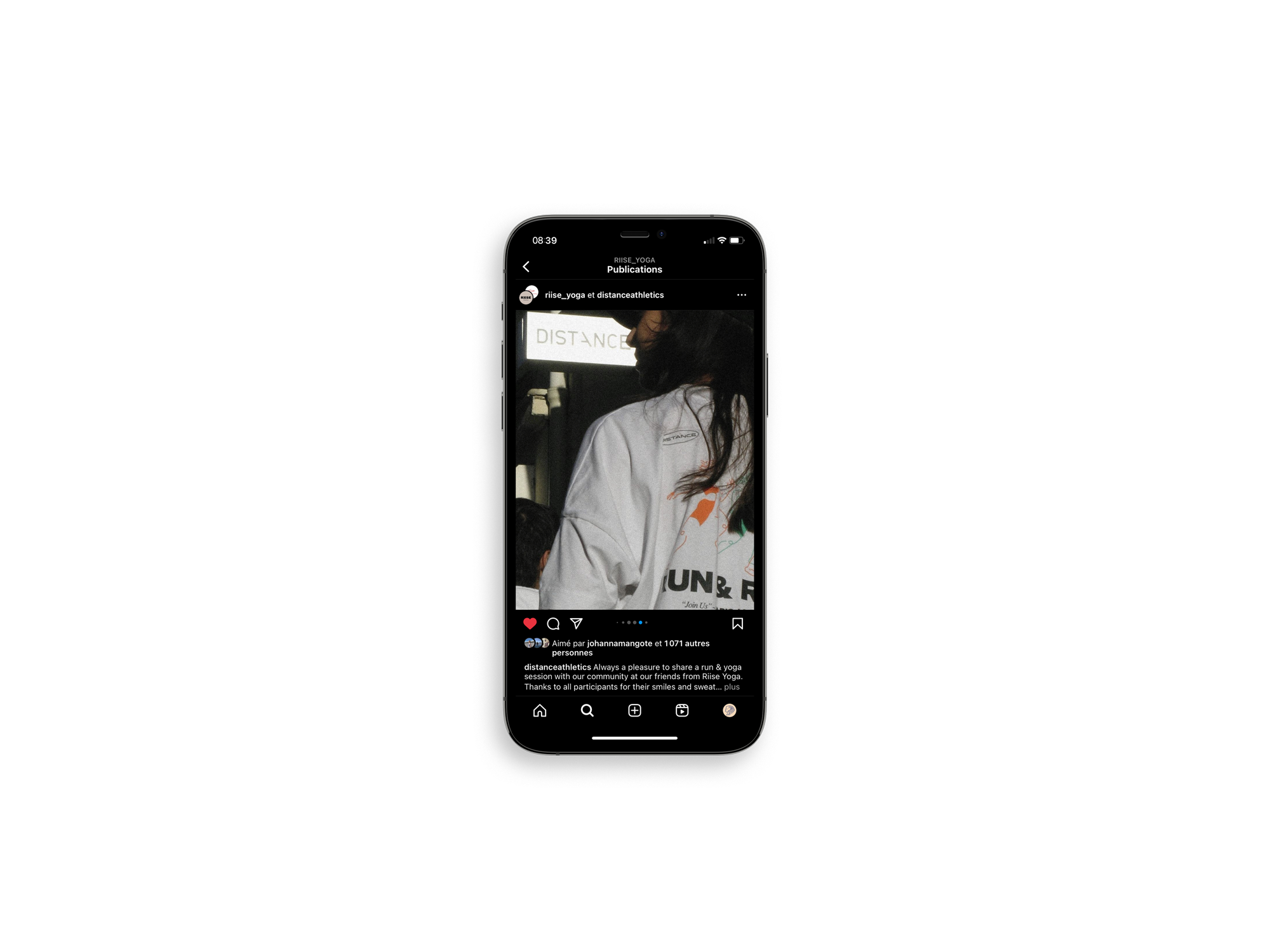 R&R-phone02.png