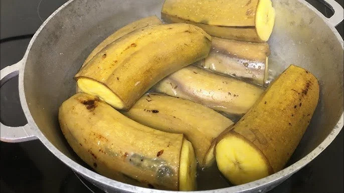 Plantain (ripe, cooked)