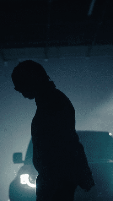 Land Rover - Defender