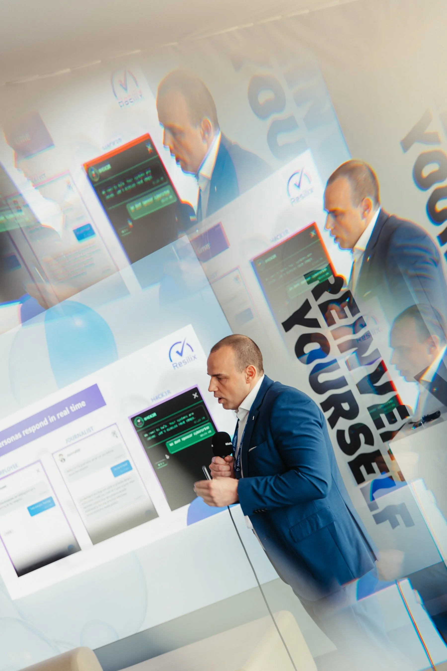 CyberNova-Copyright_Ilian_Costa-web-103.JPG