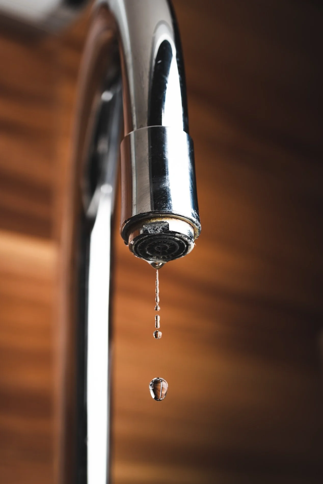 Dripping faucet