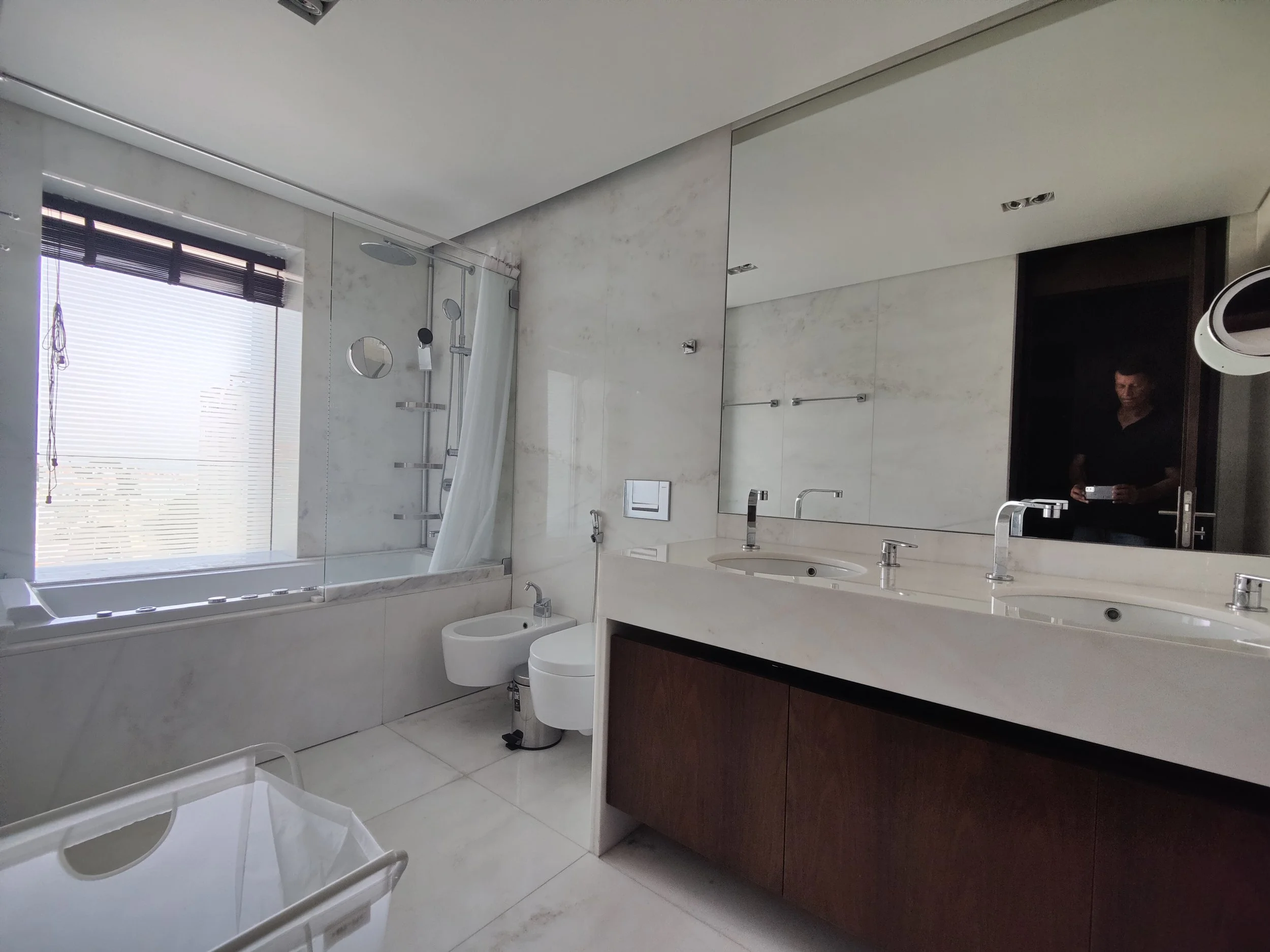 wc suite master.jpg
