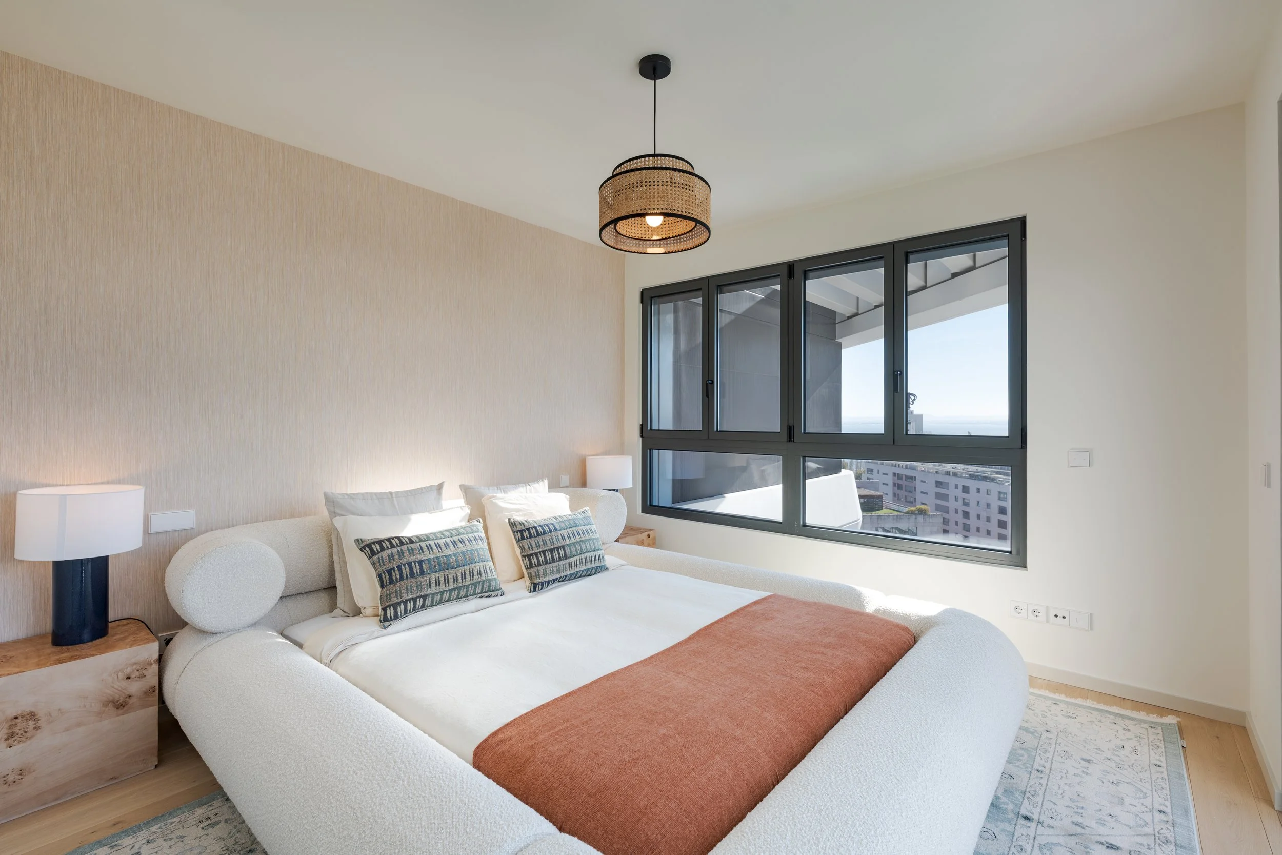 © Frame - Remax-8362.jpg