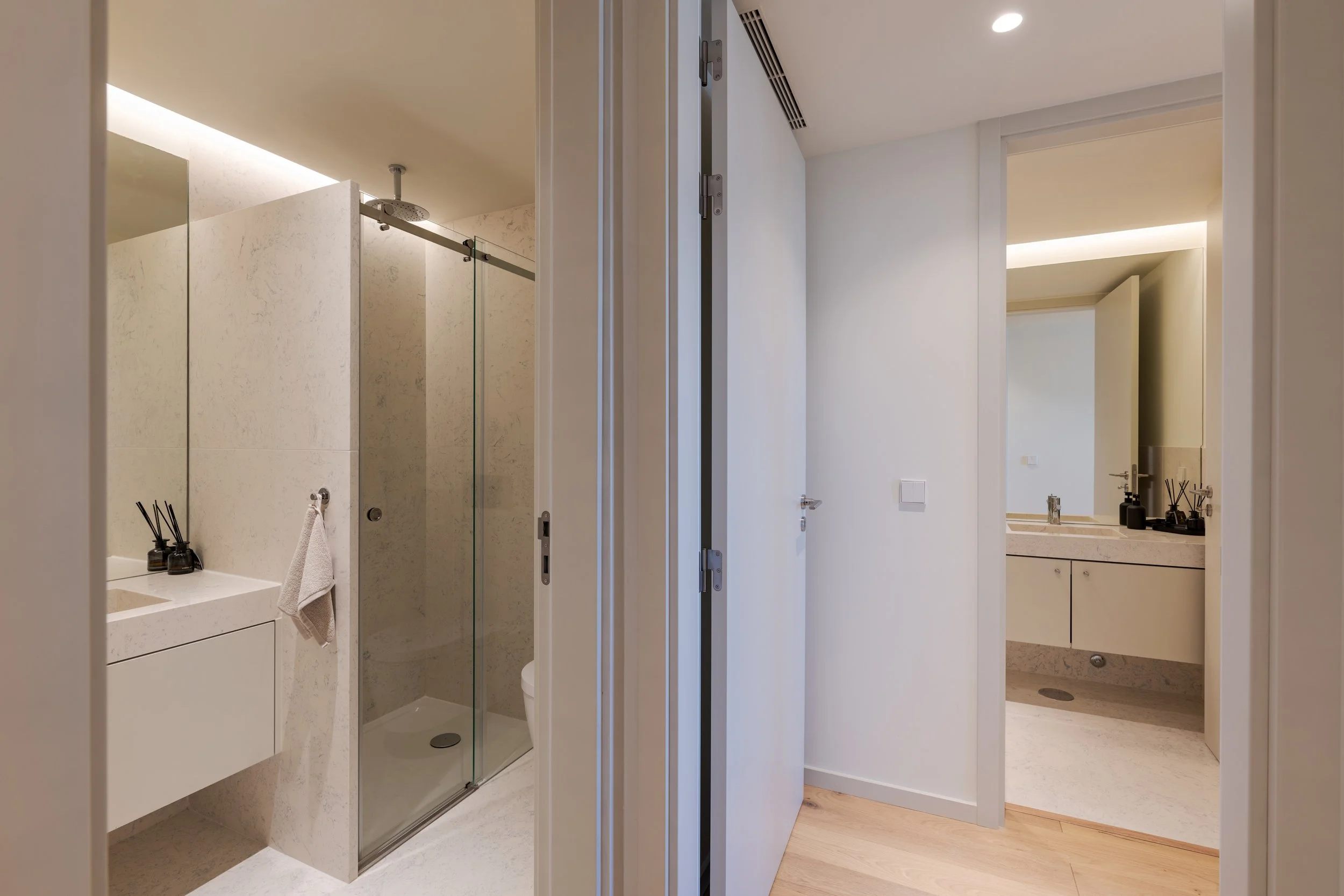 © Frame - Remax-8379.jpg