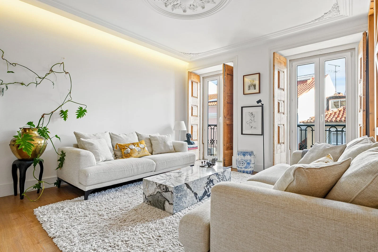 Apartamento T2 Baixa Cç. de Santana-3.jpg