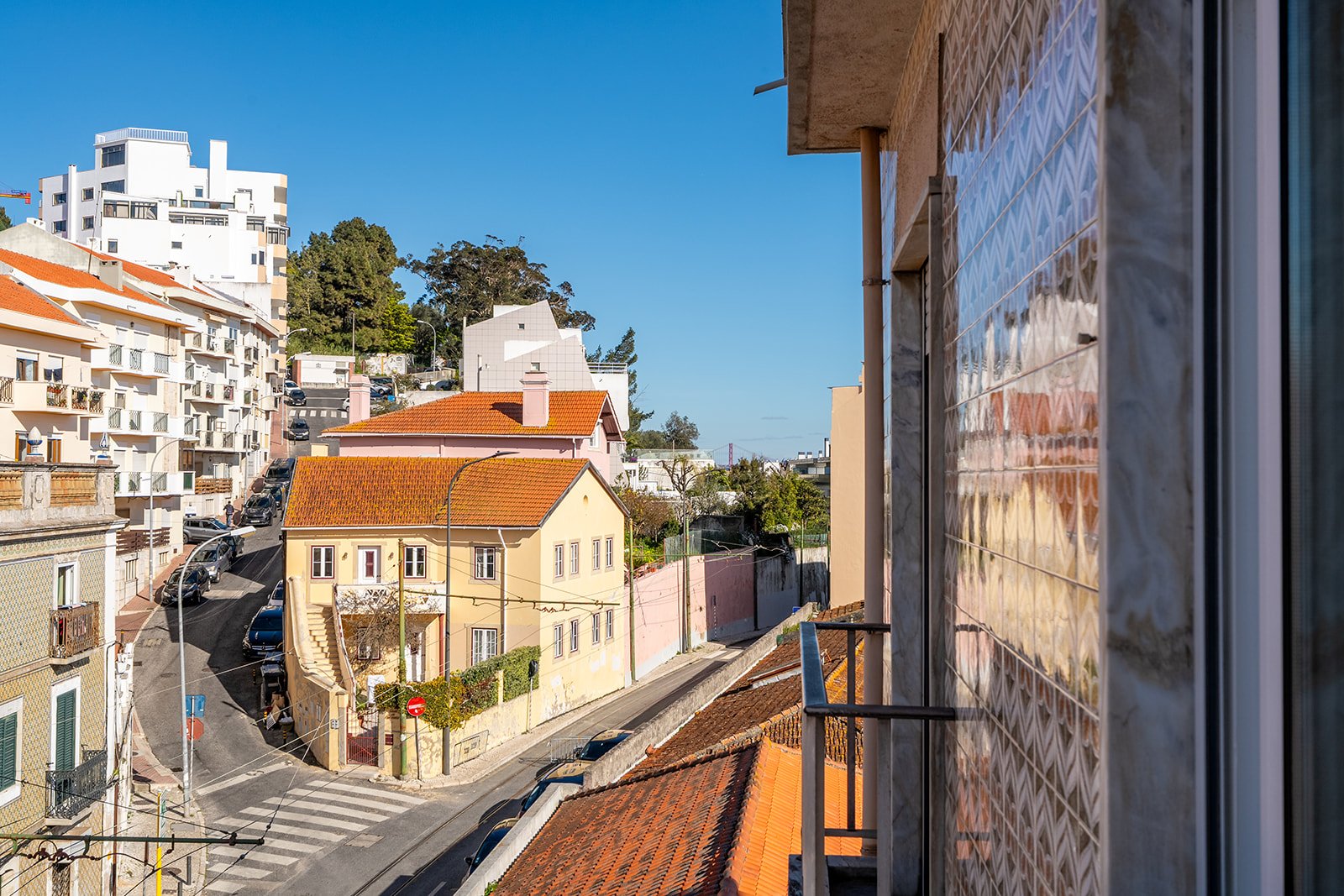 Apartamento T2 Algés R. Sacadura Cabral-10.jpg