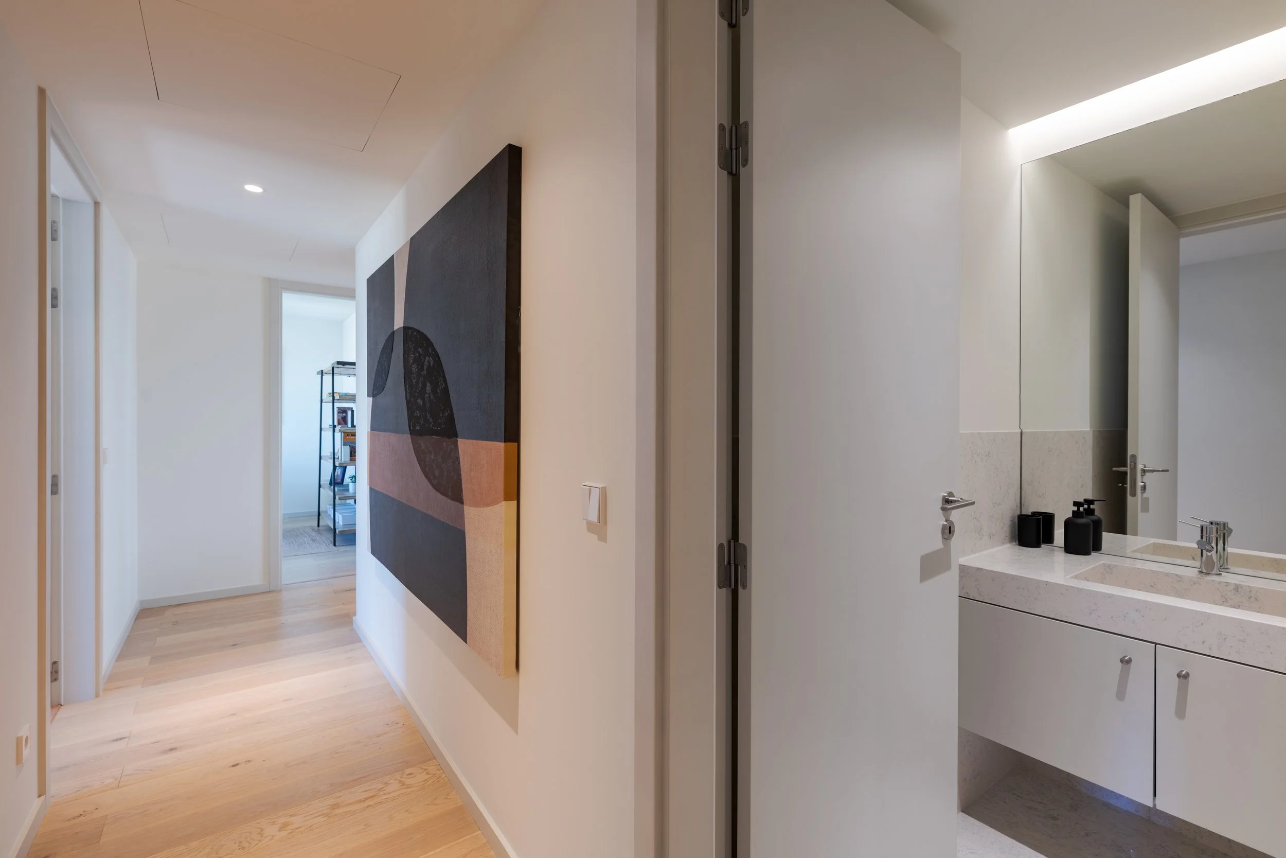 © Frame - Remax-8380.jpg