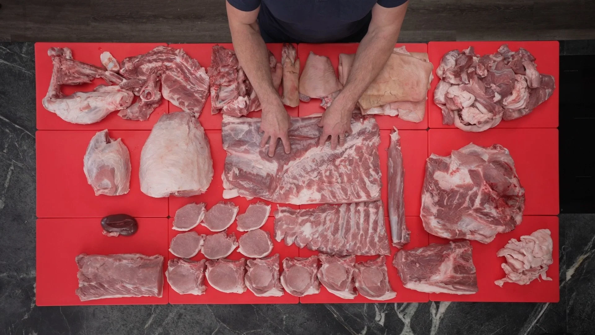 MASTER_Piggies_01_07_42_14 copy.jpg