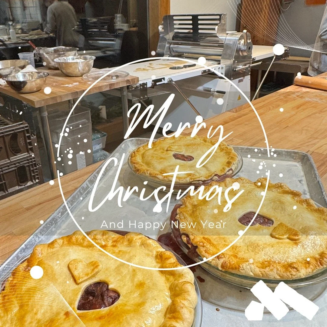Merry Christmas from the MSAK's Santa's Sourdough Workshop!

Hope you all have a delicious day with the ones you love the most!

We'll be back in the shop tomorrow at 7am💗🎄