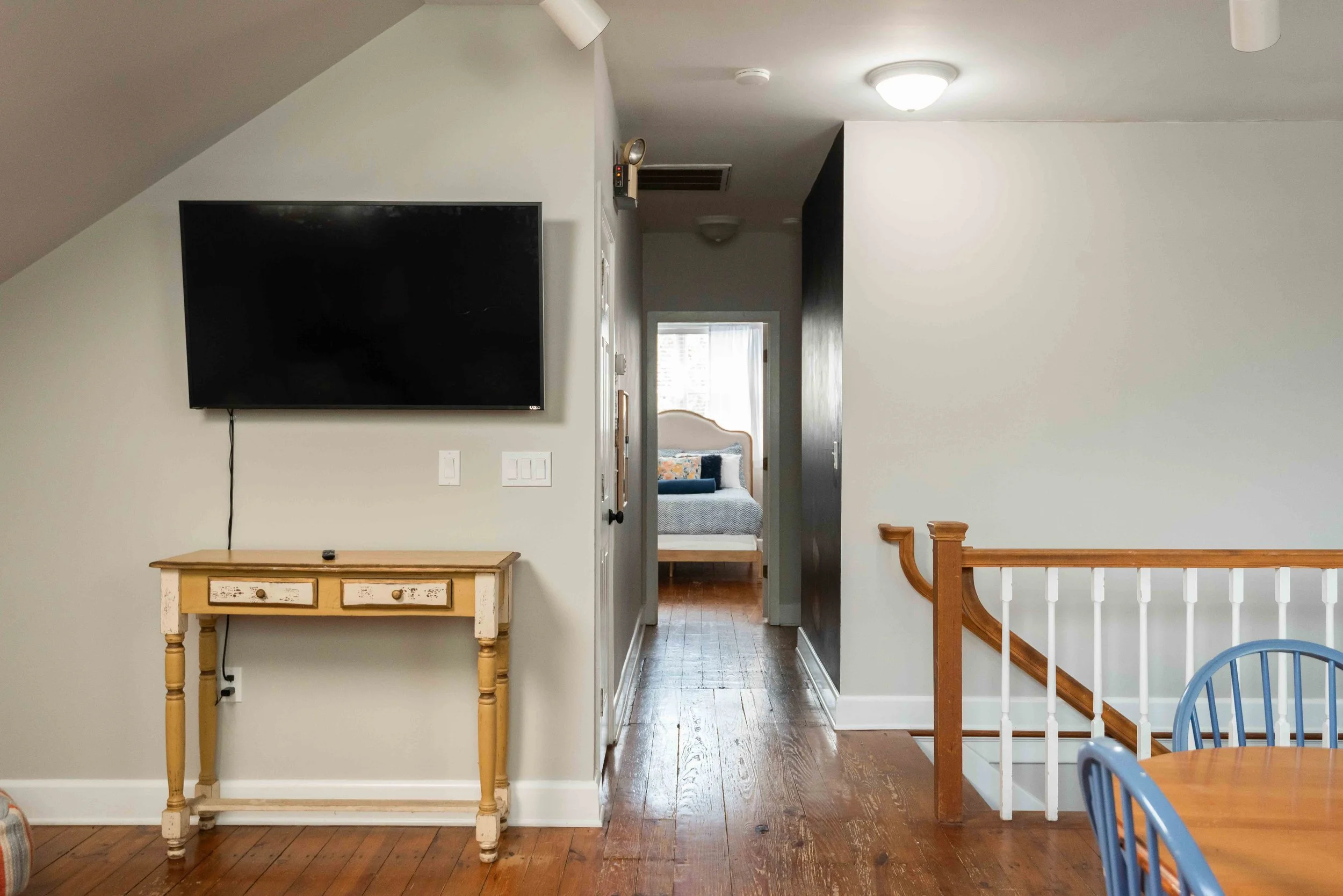 Internship Apartment-7.jpg