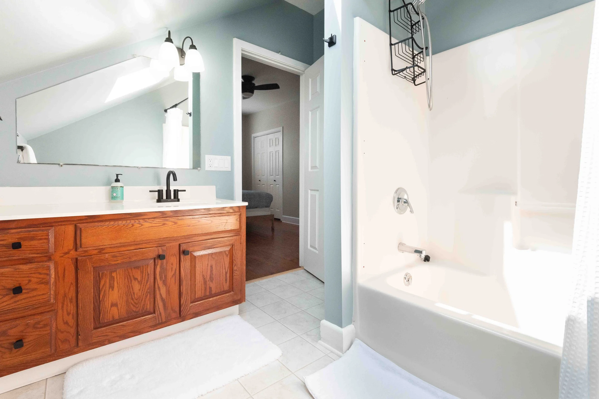 Internship Apartment-15.jpg