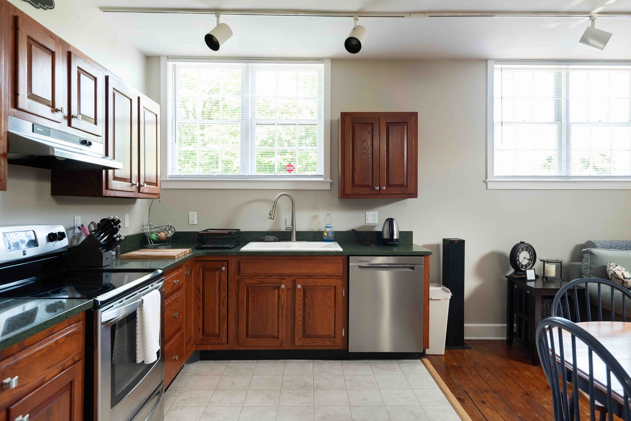 Internship Apartment-2.jpg