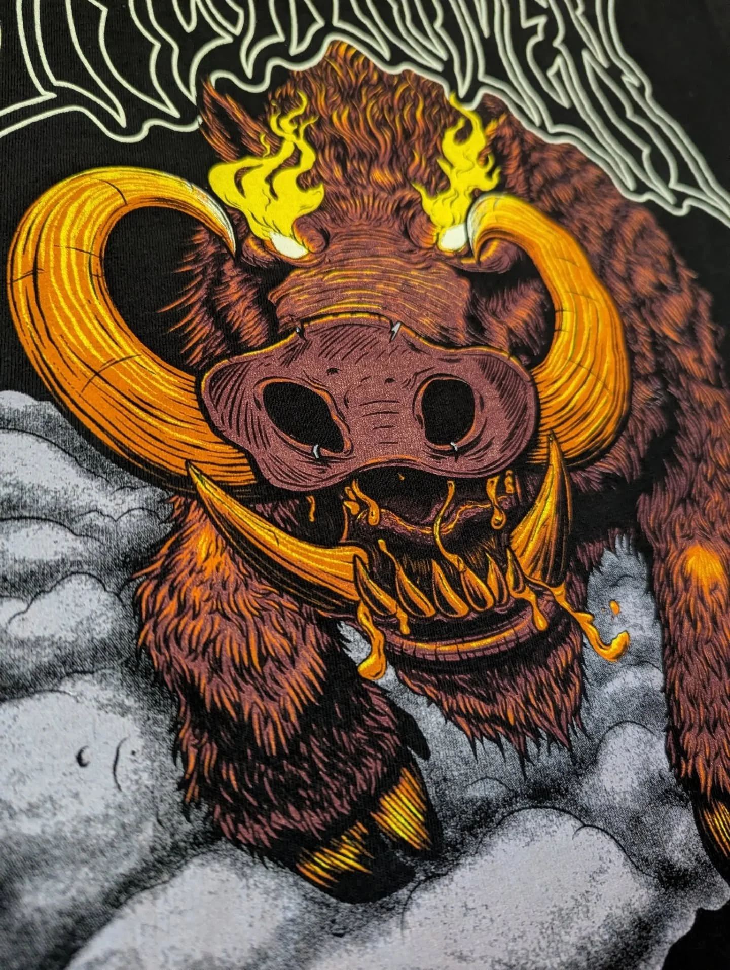 I went full hog on these sick shirts and you can nab one at @cropcons 🤘🏼🐗🤘🏼
.
Big shout-out to @shirtpoptees for CRUSHING the print job on these bad boys! 5 colors of crispy detail, they seriously know what they're doing over there (and they're 