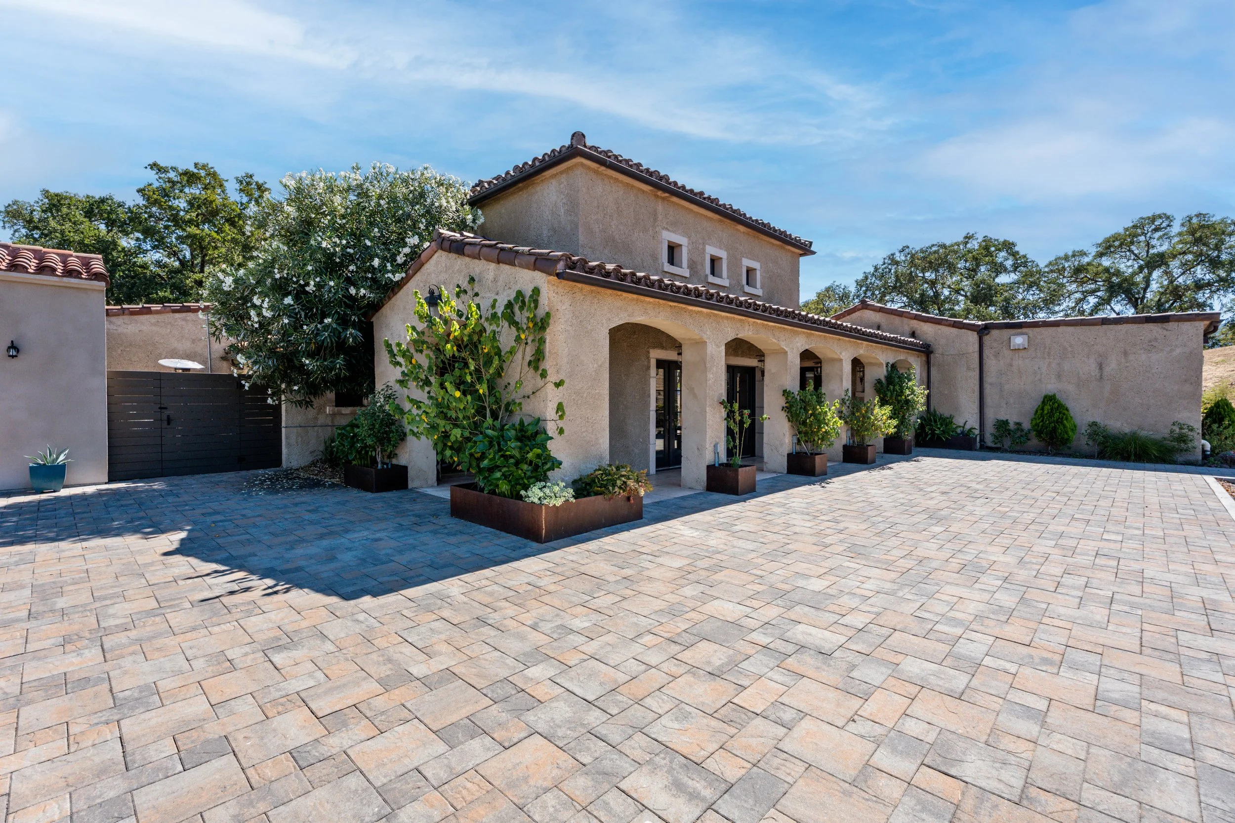 Exteriors Dooley Creek-11.jpg