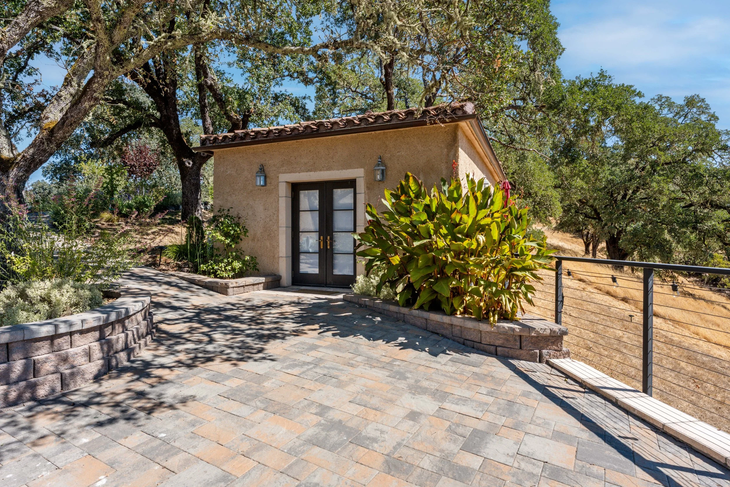 Exteriors Dooley Creek-5.jpg