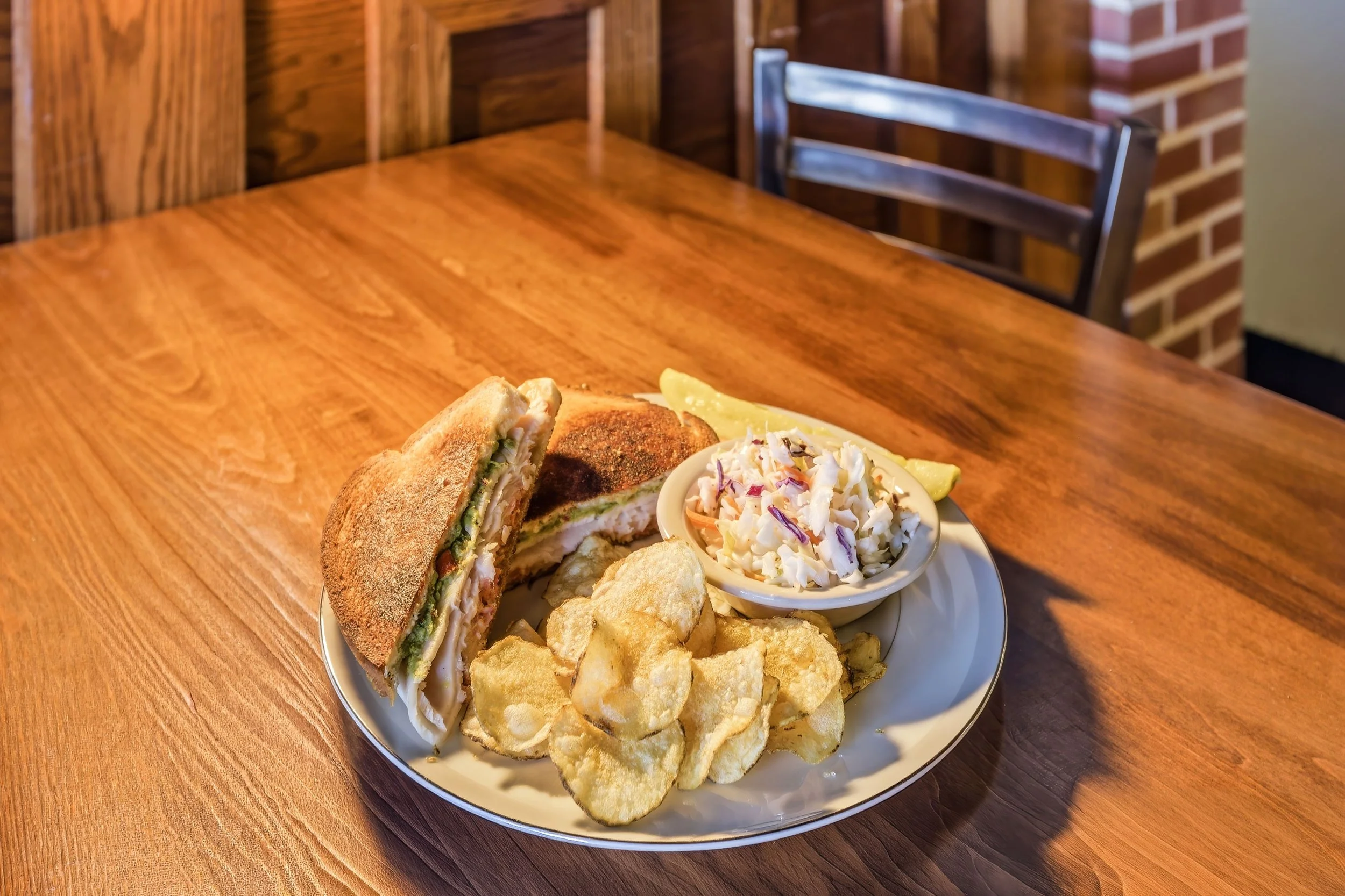 Whiskey_Creek_Burr_Oak_Sandwich.jpg