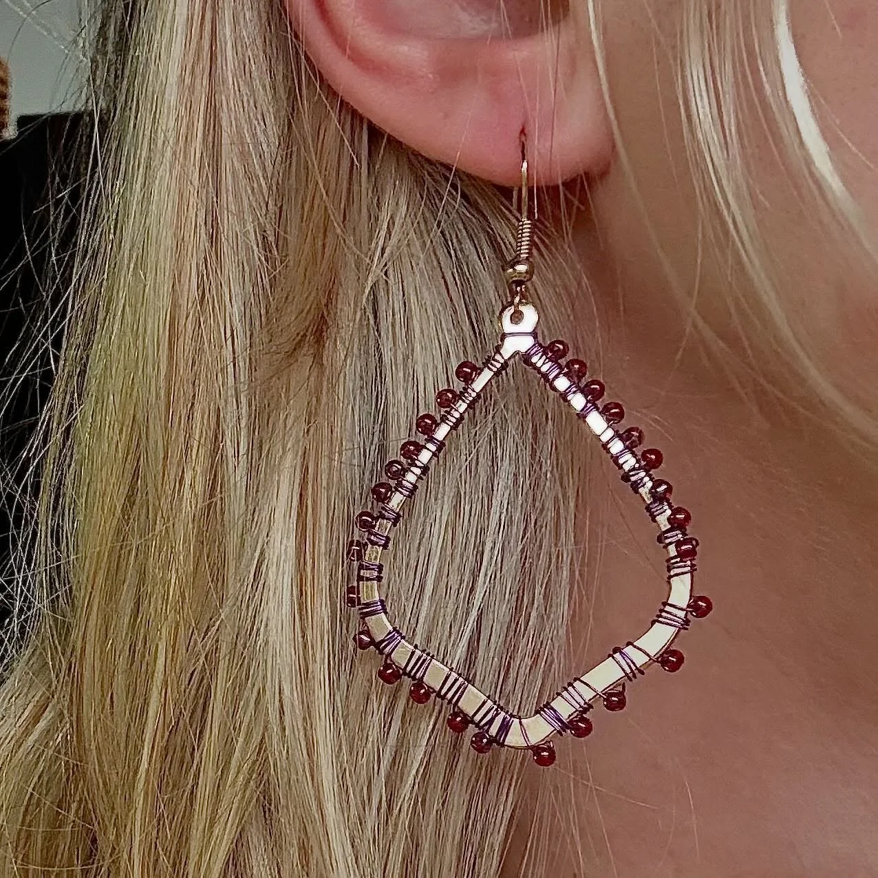 Golden Hour Collection Earrings from this week&rsquo;s drop! There is only one of each piece, grab it before it&rsquo;s gone!!! Purple &amp; Gold this week! 🎆

AVAILABLE NOW - Link in Bio 💜✨

#goldenhour #handmadejewelry #purplejewelry #falljewelry