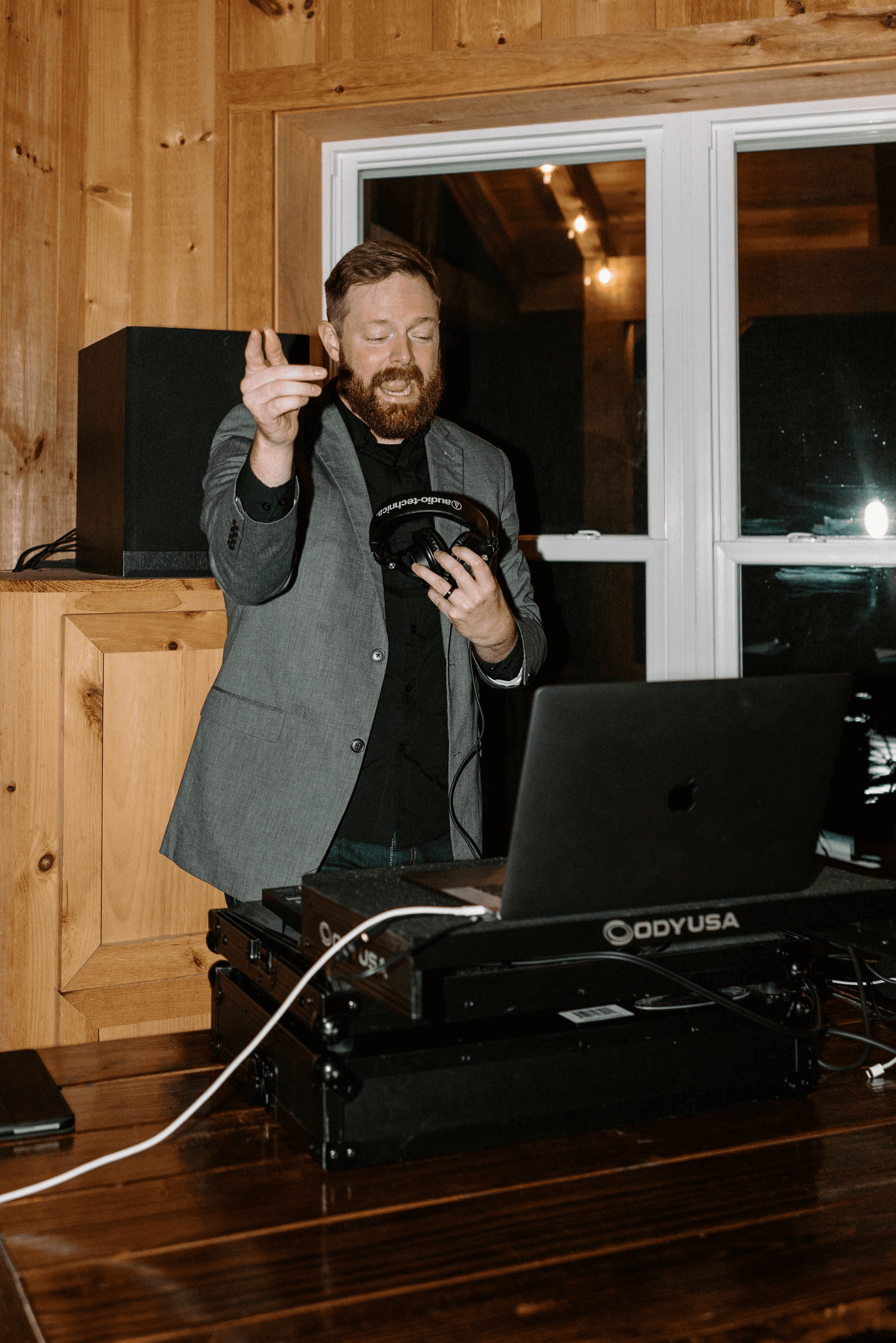 DJ-1.png