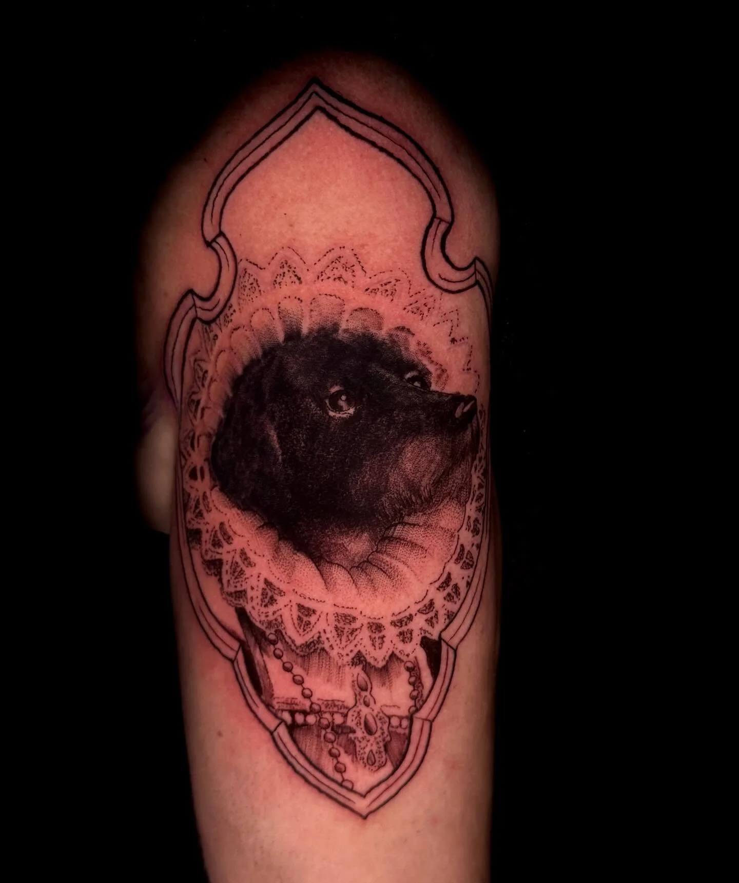 Session 1 for Kate 🫶 we&rsquo;ll be adding color next time 

@lucky24tattoo 
@relentlesstattoosatlanta 
@ttechofficial