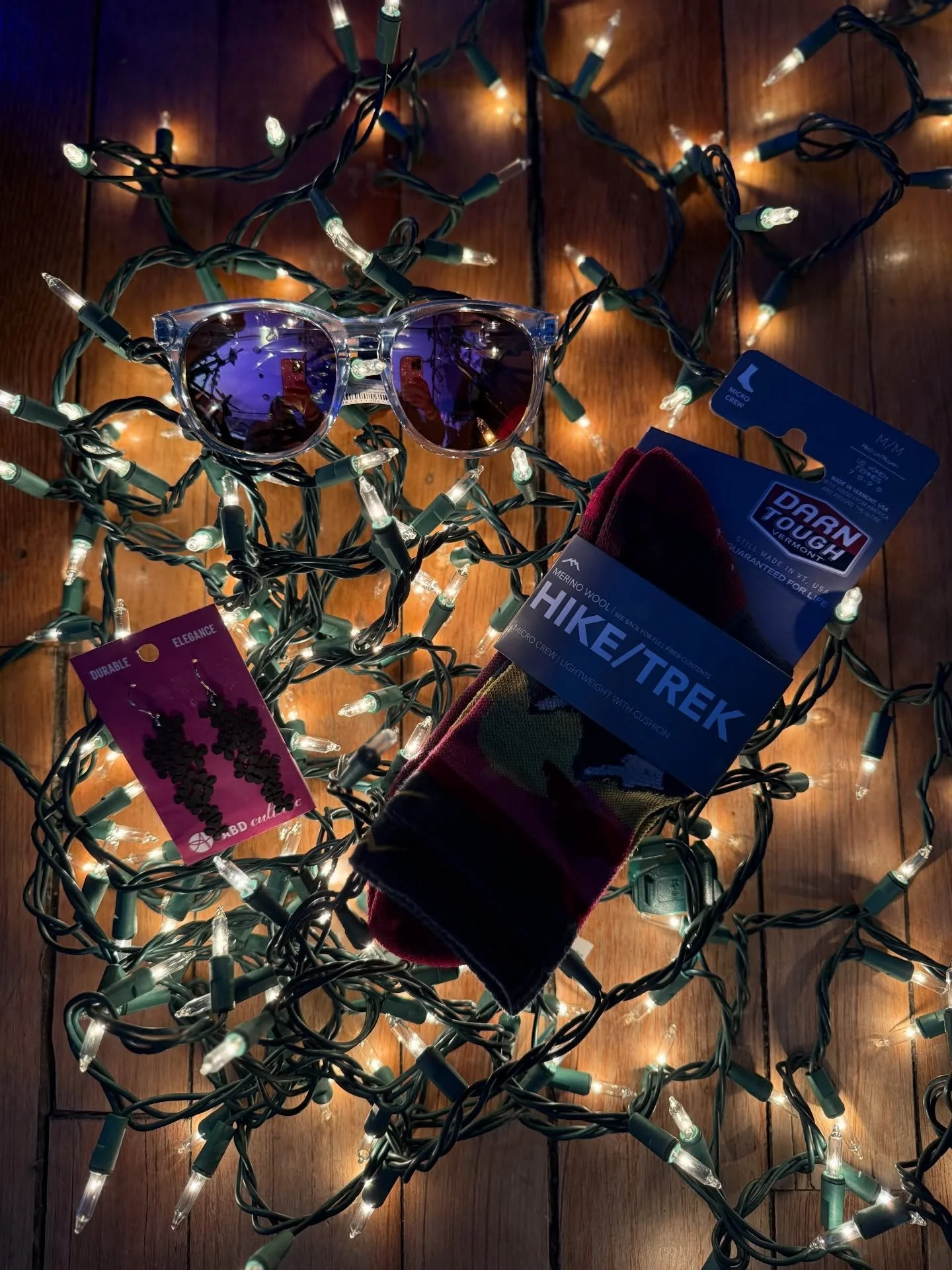 Need some great stocking stuffers? 

We&rsquo;ve got ideas for gals, guys, and kids!! 

@darntoughvermont @blenders @suncloud #christmas #christmastime #shoplocal #supportlocal #bikeshop #hardwickvt