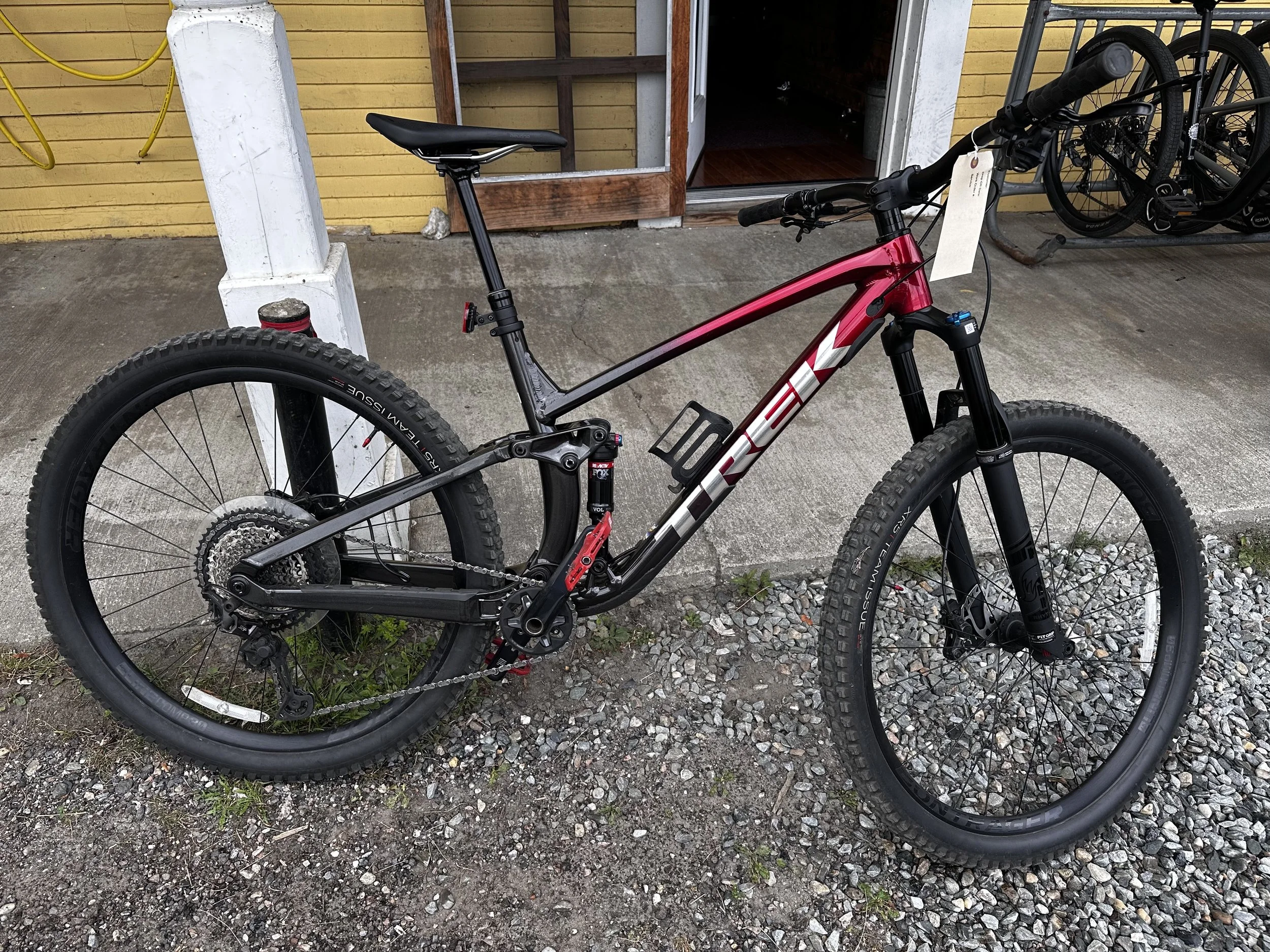Trek Fuel EX 8 Image