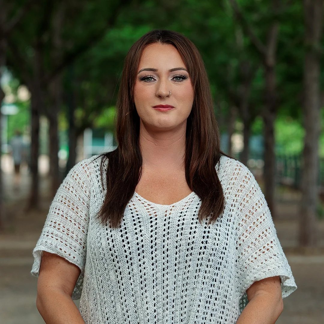 Ashley_2J6A3152-Edit_SQR_Web.jpg