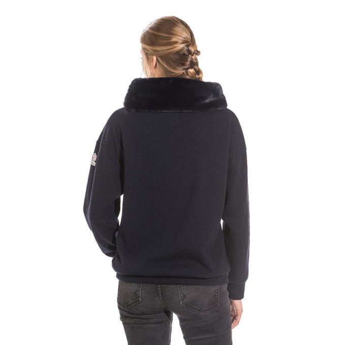 charlotte-pull-over-bleu-3.jpg