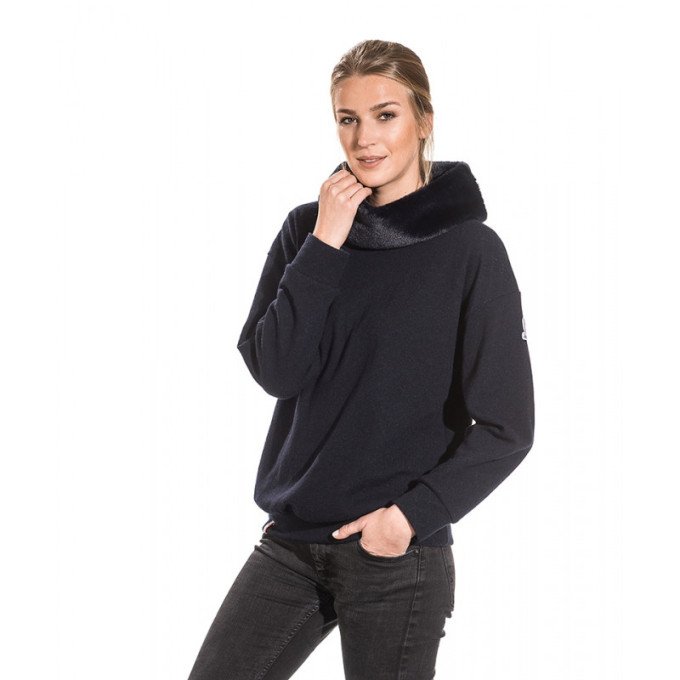 charlotte-pull-over-bleu-1.jpg