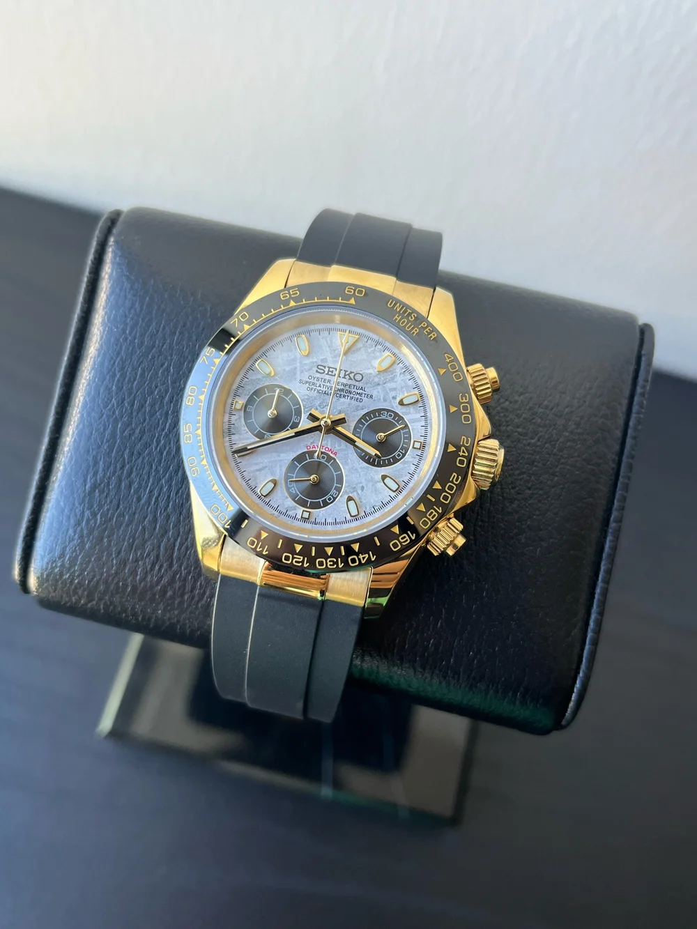 SEITONA - Meteorite Yellow Gold RUBBER CHRONO — Watch Mod