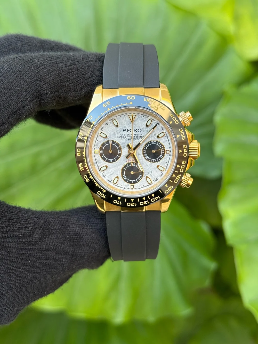 SEITONA - Meteorite Yellow Gold RUBBER CHRONO — Watch Mod