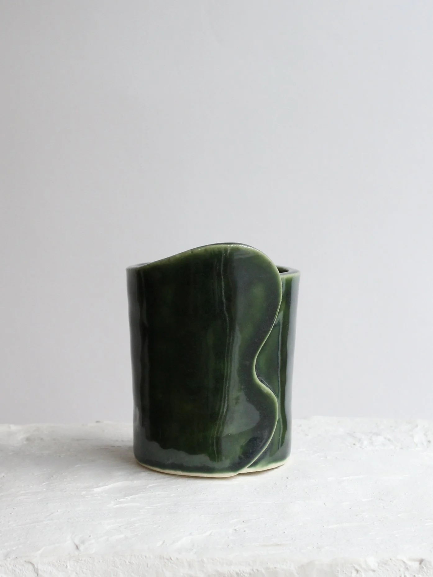 FlowingShine_Leafy_Planter_Green.jpg