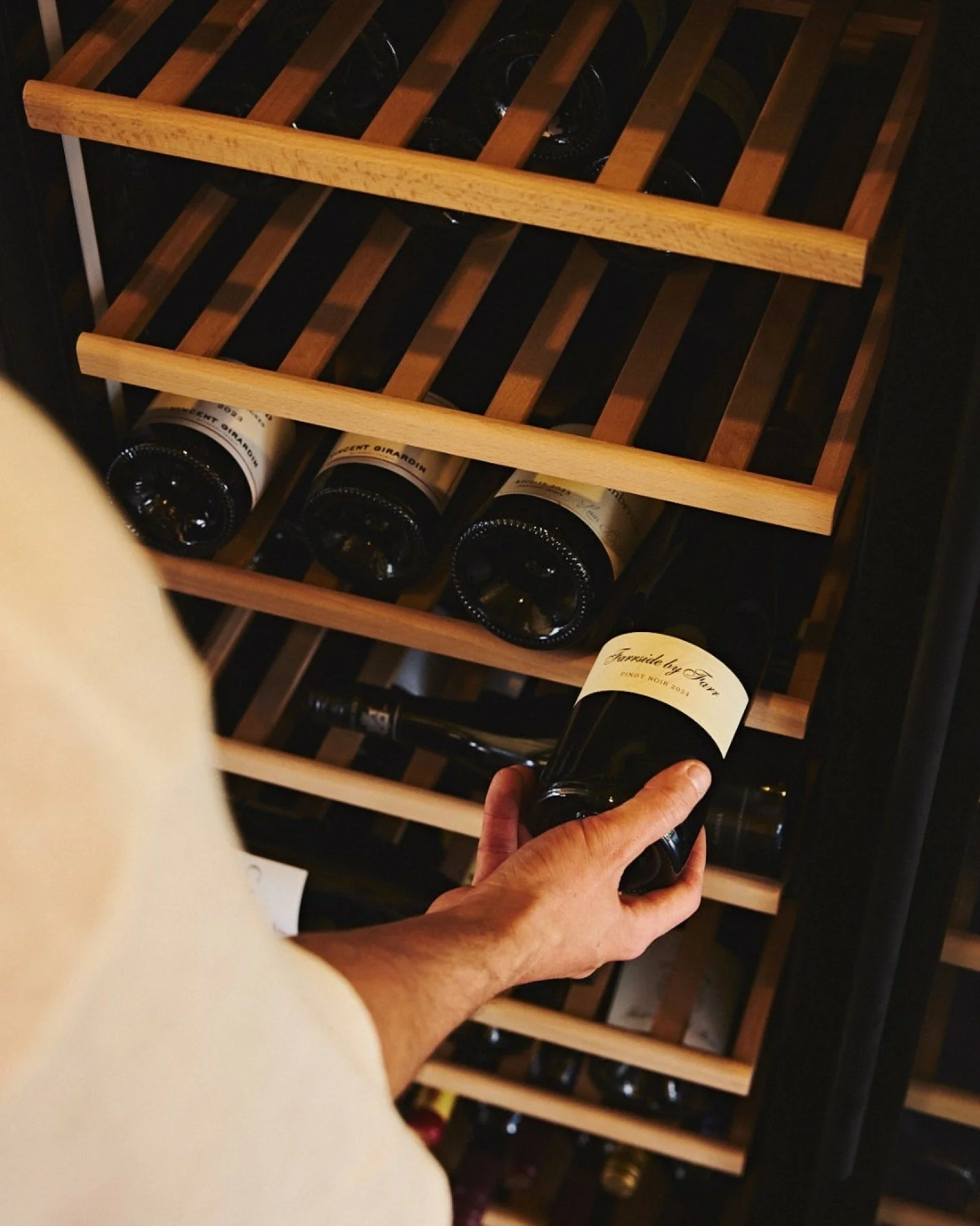 Leave the wine to us. 
Settle in for a vibrant Mediterranean meal, with our sommeliers on hand to find the perfect pour.