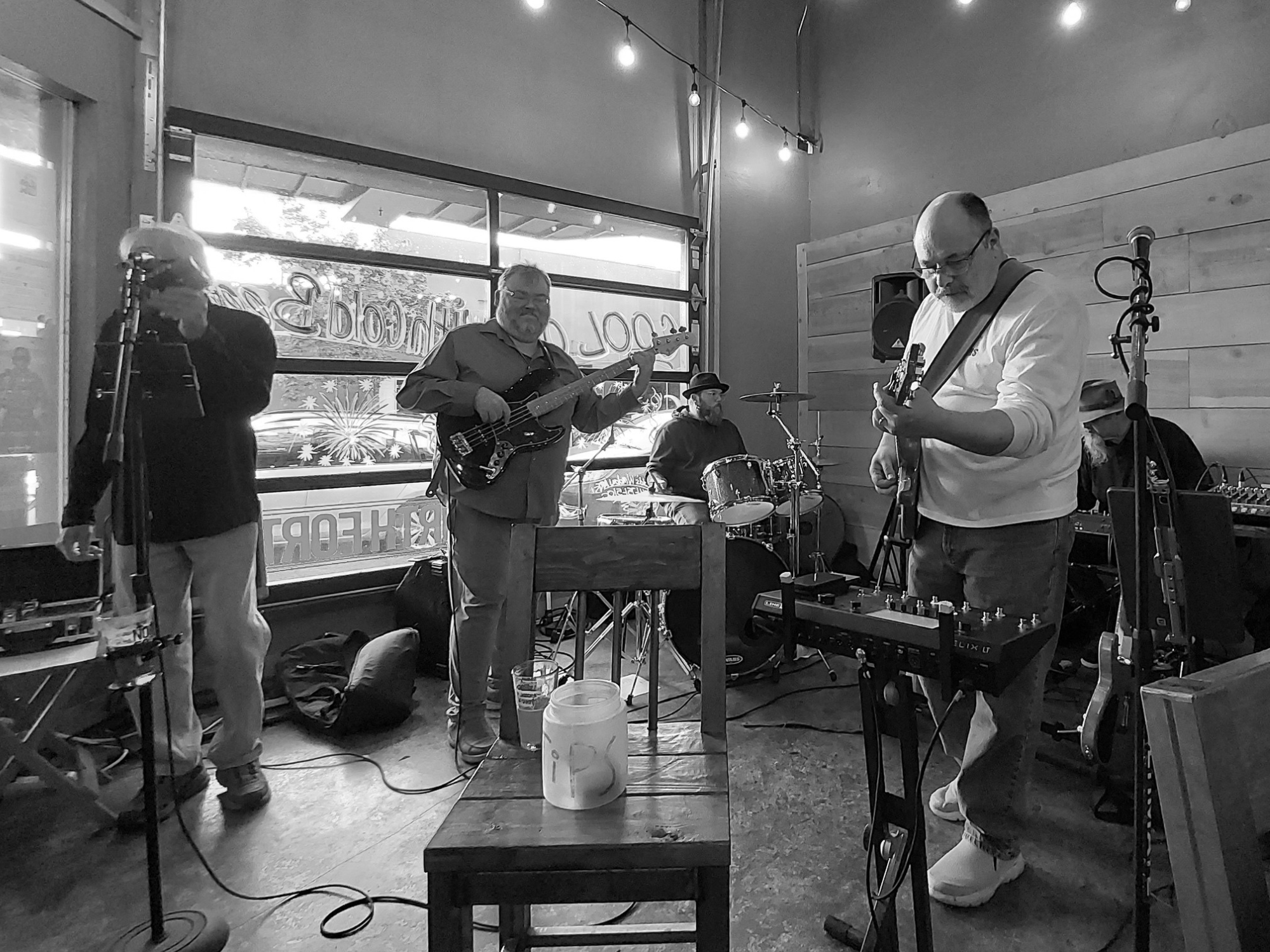 The Fabulous DelMontes LIVE at The Rosebud