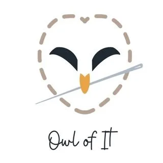 Logo for Owl of It. It is the outline of an owl face using dashed lines.