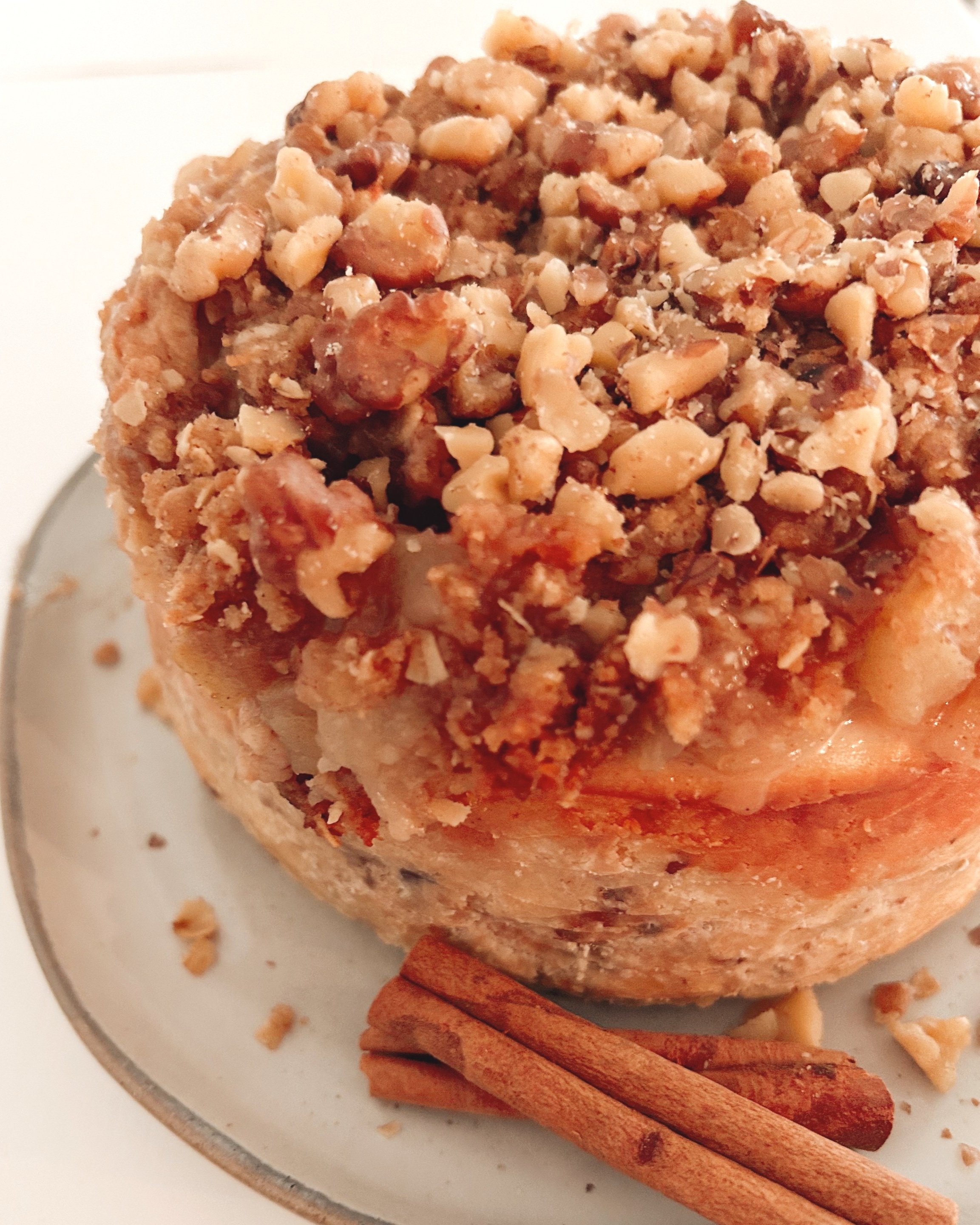 CinnamonAppleCrispWalnut.jpg