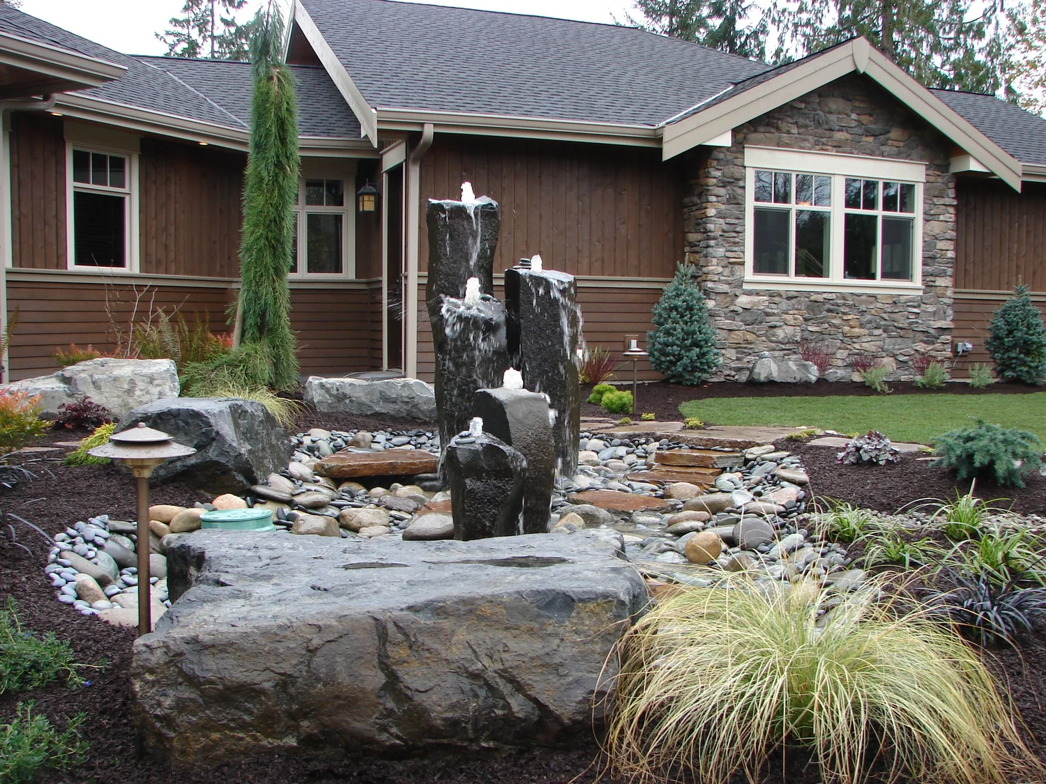 Kirse Residence — detail 1