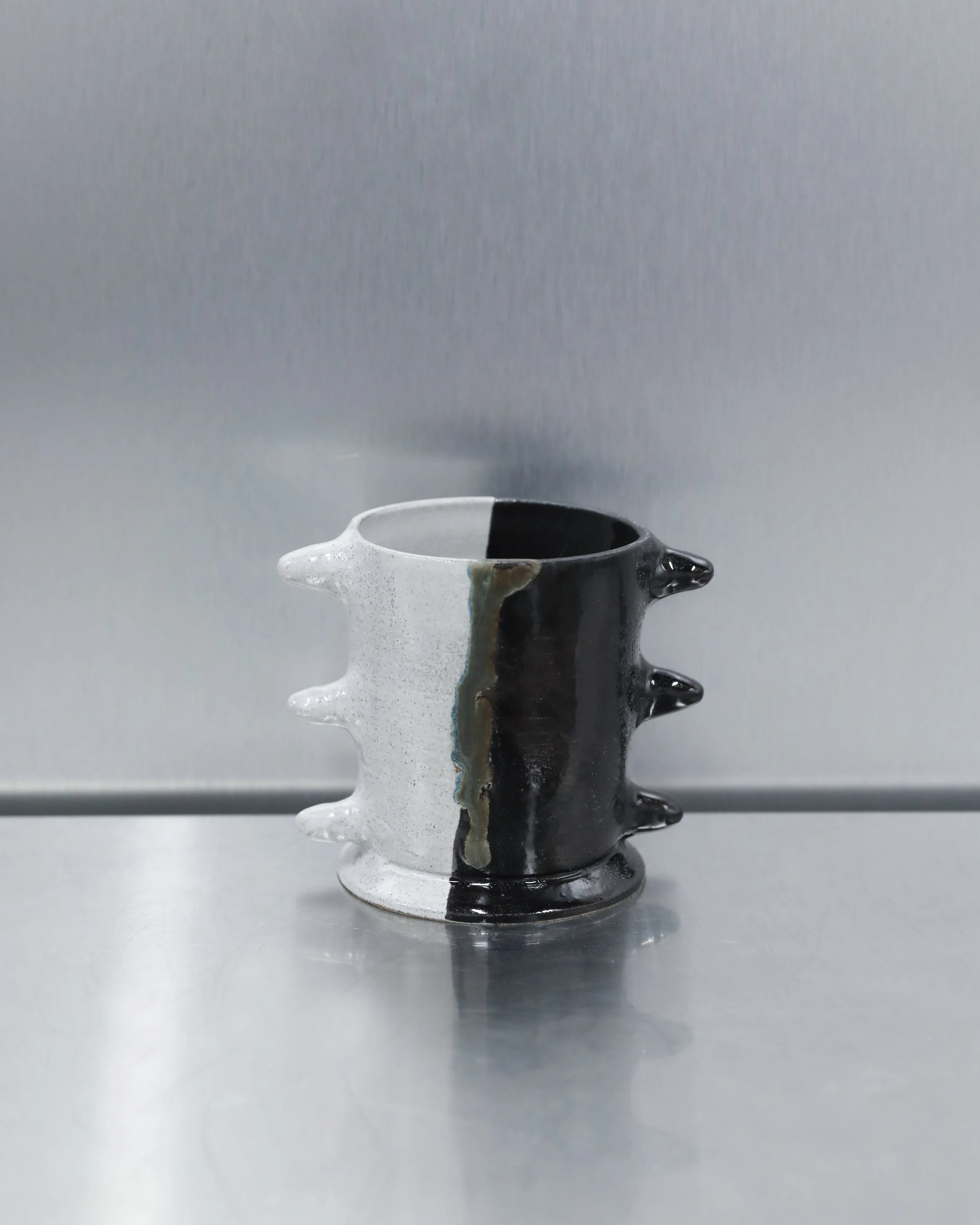 armor-mug-yin-yang-ceramic.jpg